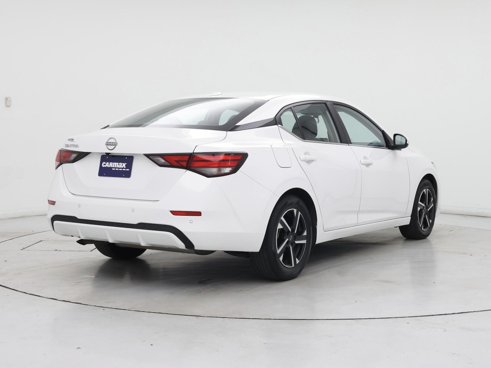 2025 Nissan Sentra SV - Photo 9