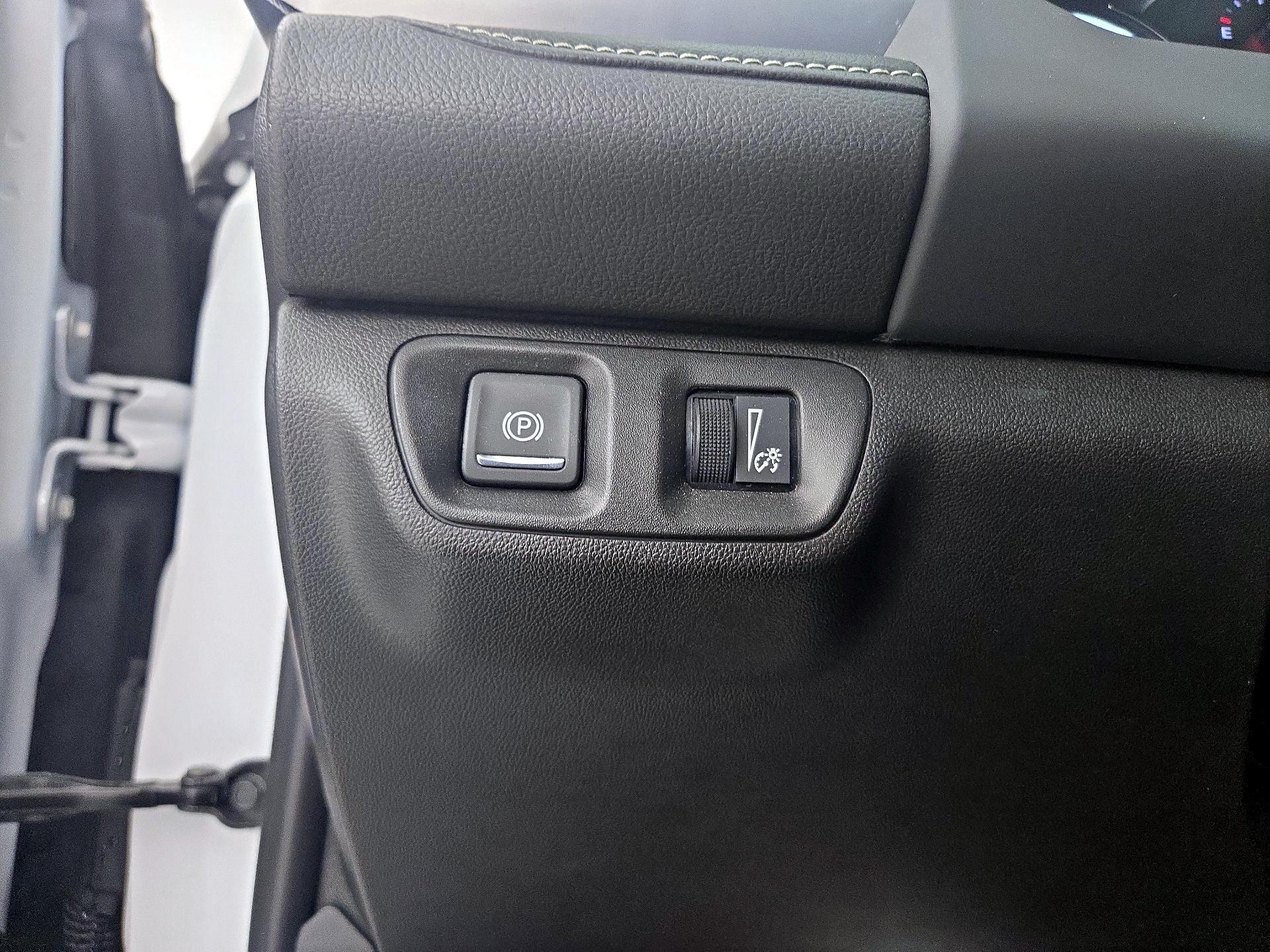 Thumbnail: 2023 GMC Acadia - 13