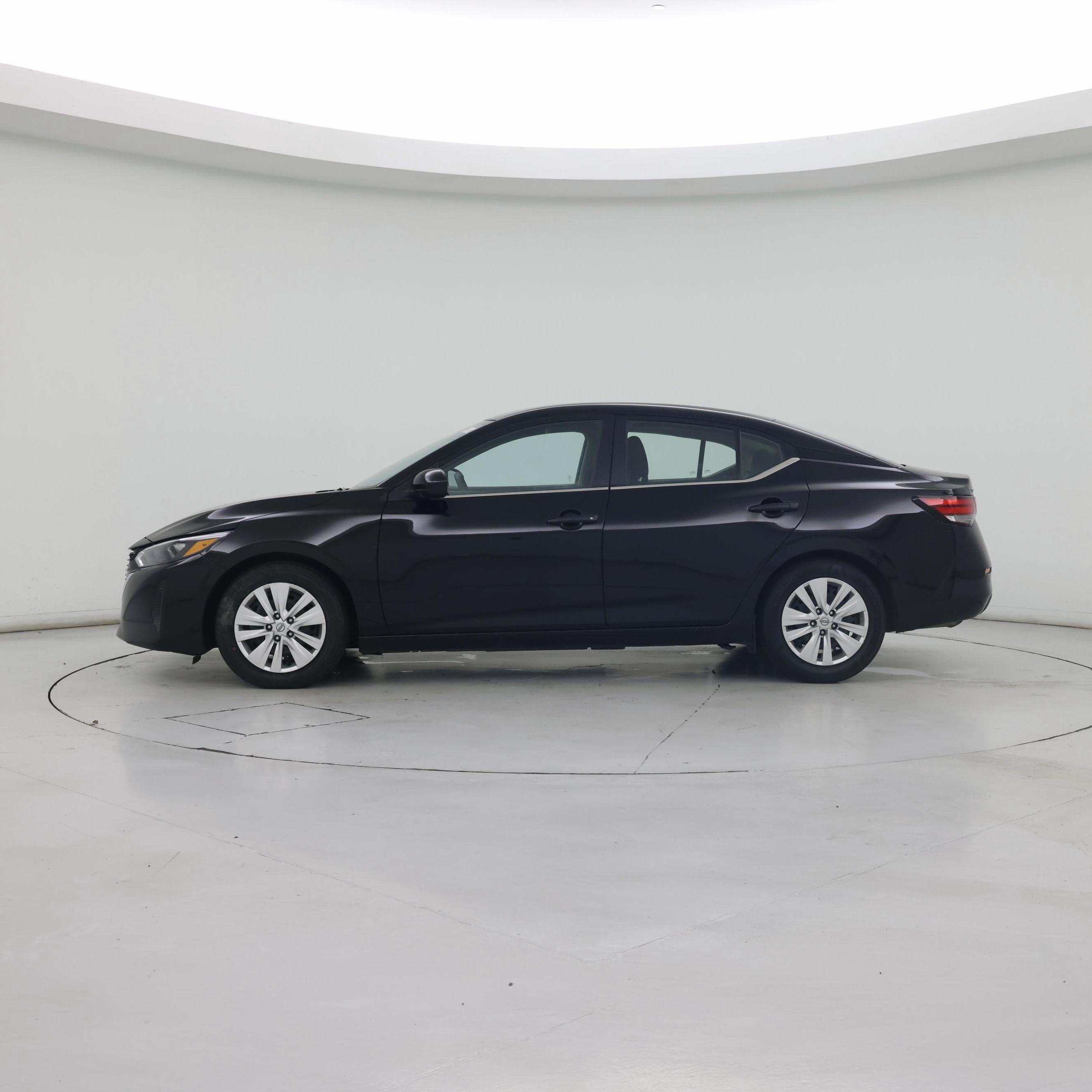 Thumbnail: 2025 Nissan Sentra - 3
