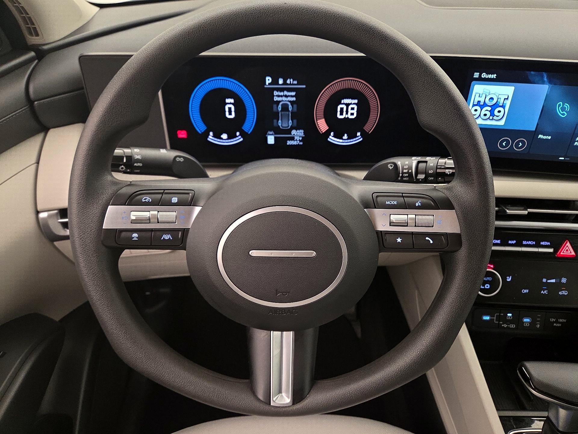 Thumbnail: 2025 Hyundai Tucson - 10