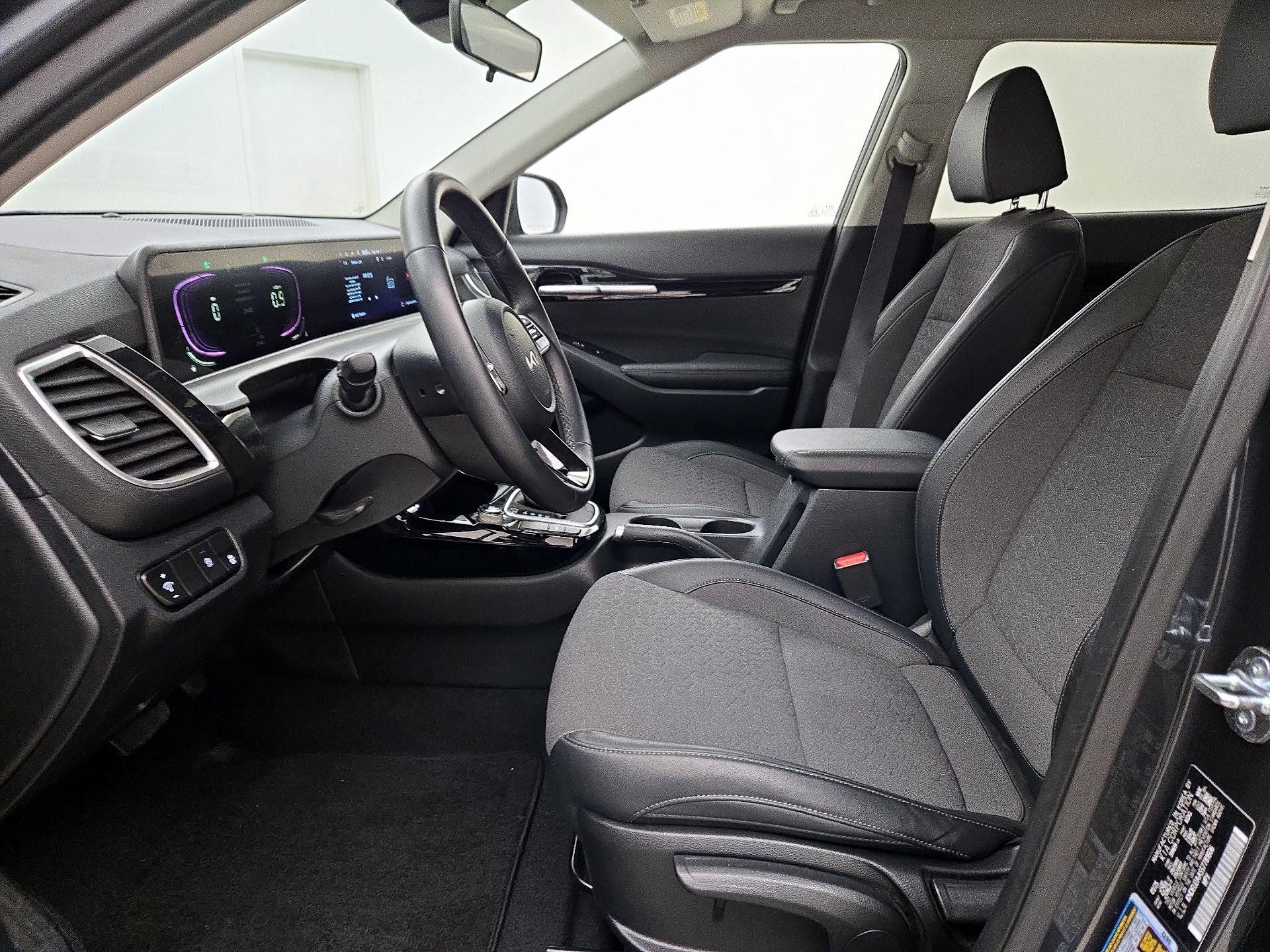 Thumbnail: 2025 Kia Seltos - 11