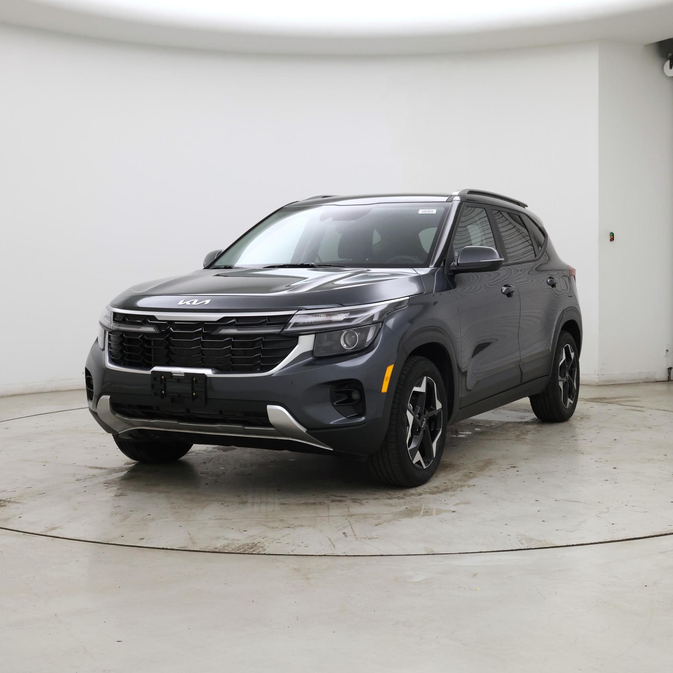 Thumbnail: 2025 Kia Seltos - 4