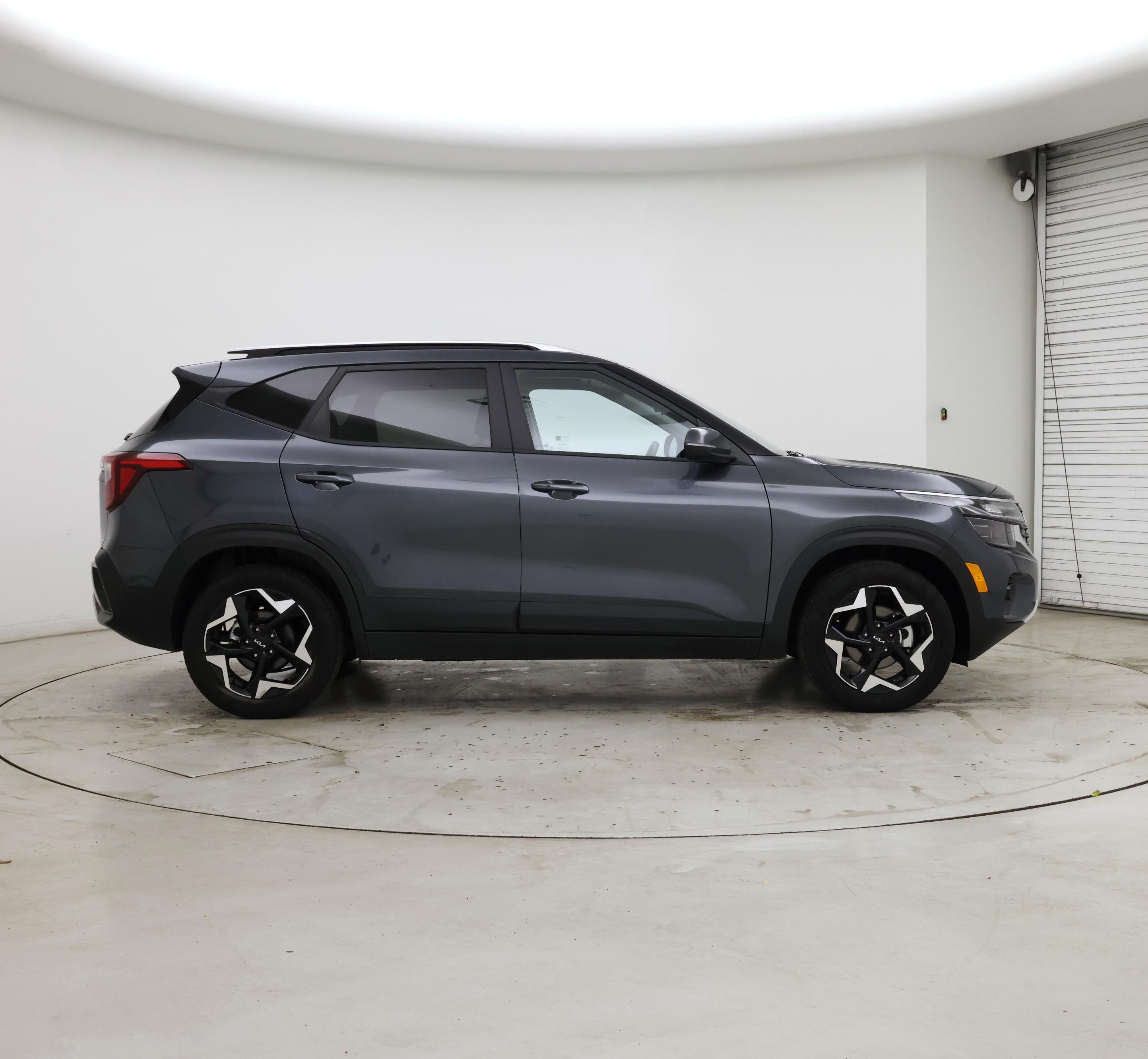 Thumbnail: 2025 Kia Seltos - 7