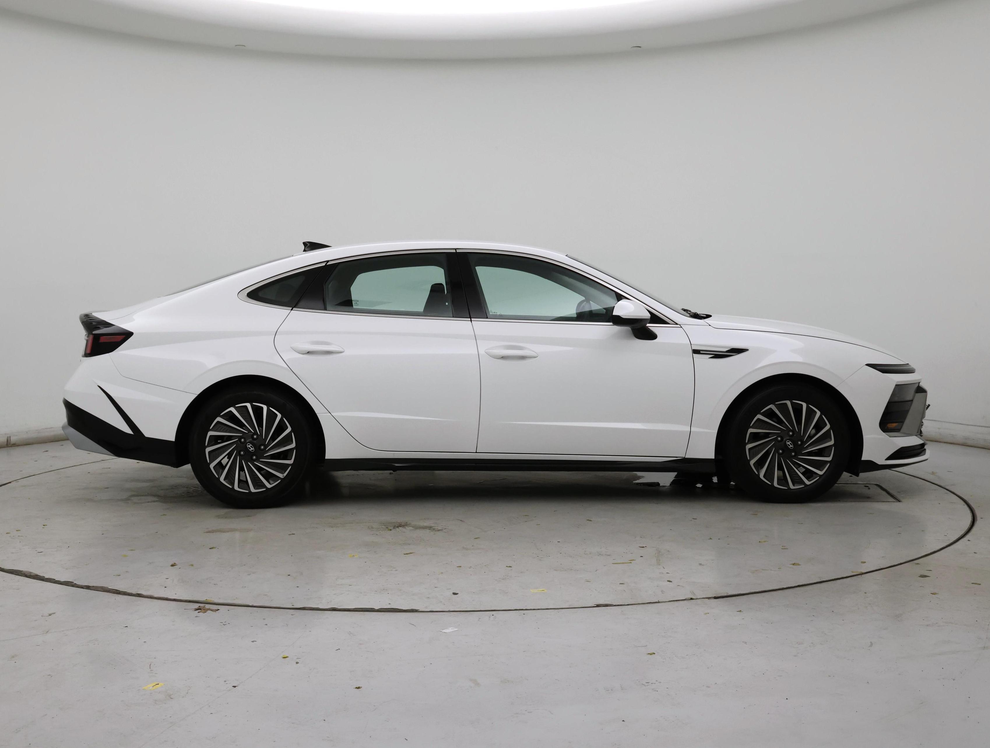 Thumbnail: 2025 Hyundai Sonata - 7