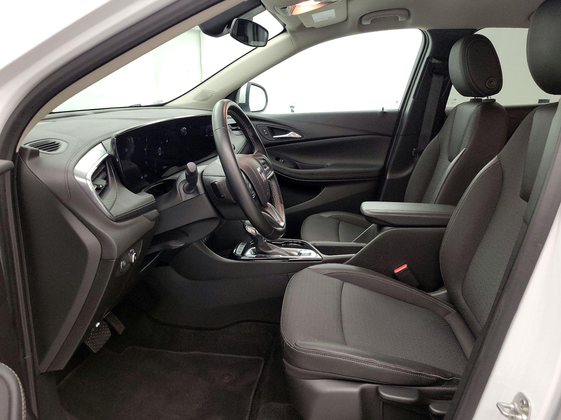 Thumbnail: 2025 Buick Encore GX - 19