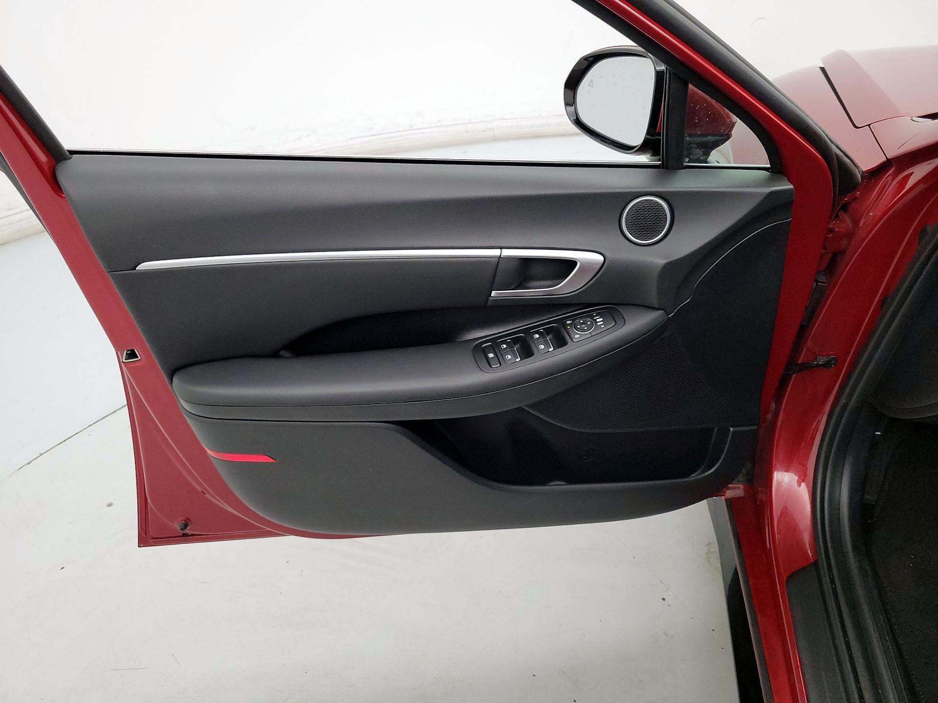 Thumbnail: 2025 Hyundai Sonata - 12
