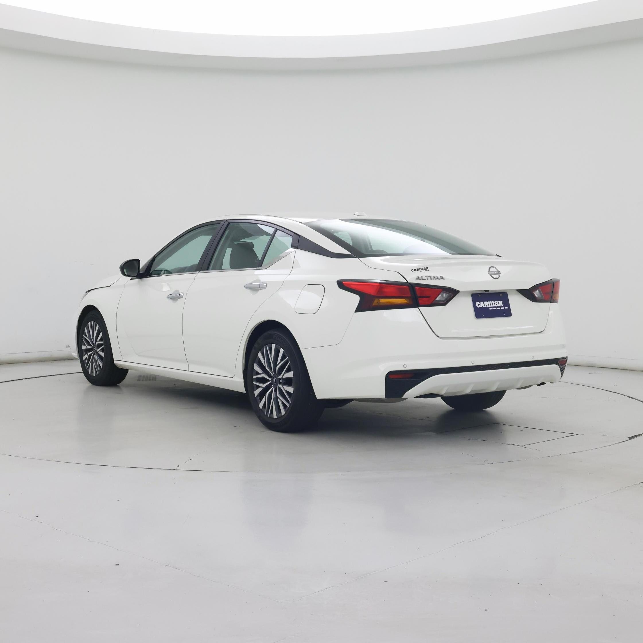 Thumbnail: 2025 Nissan Altima - 2