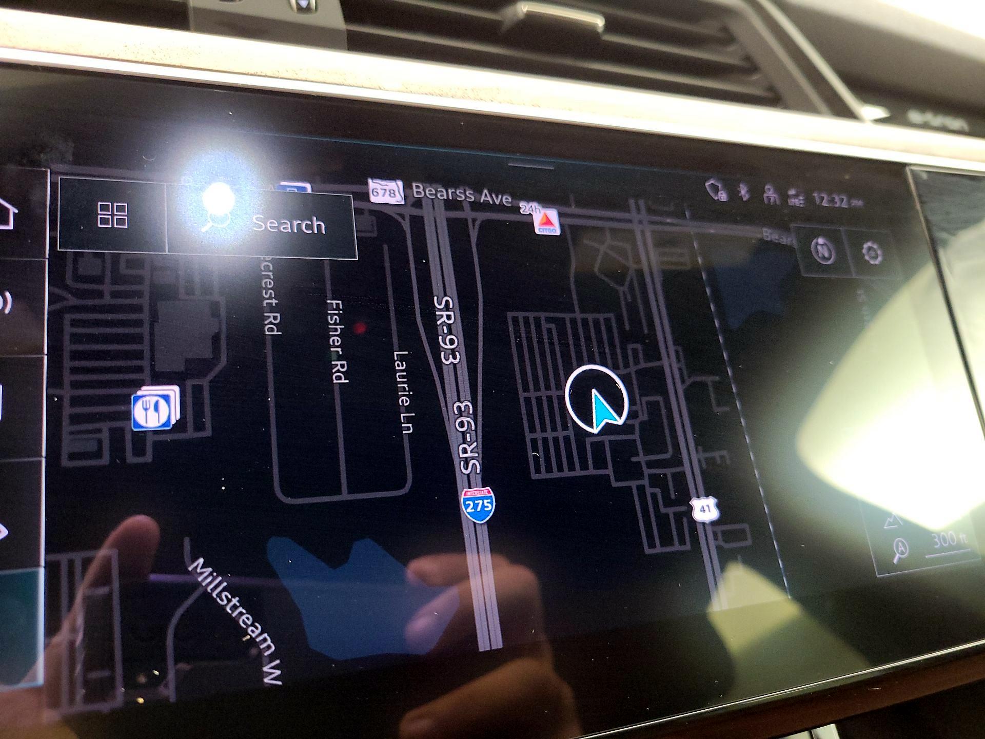 Thumbnail: 2022 Audi e-tron - 14