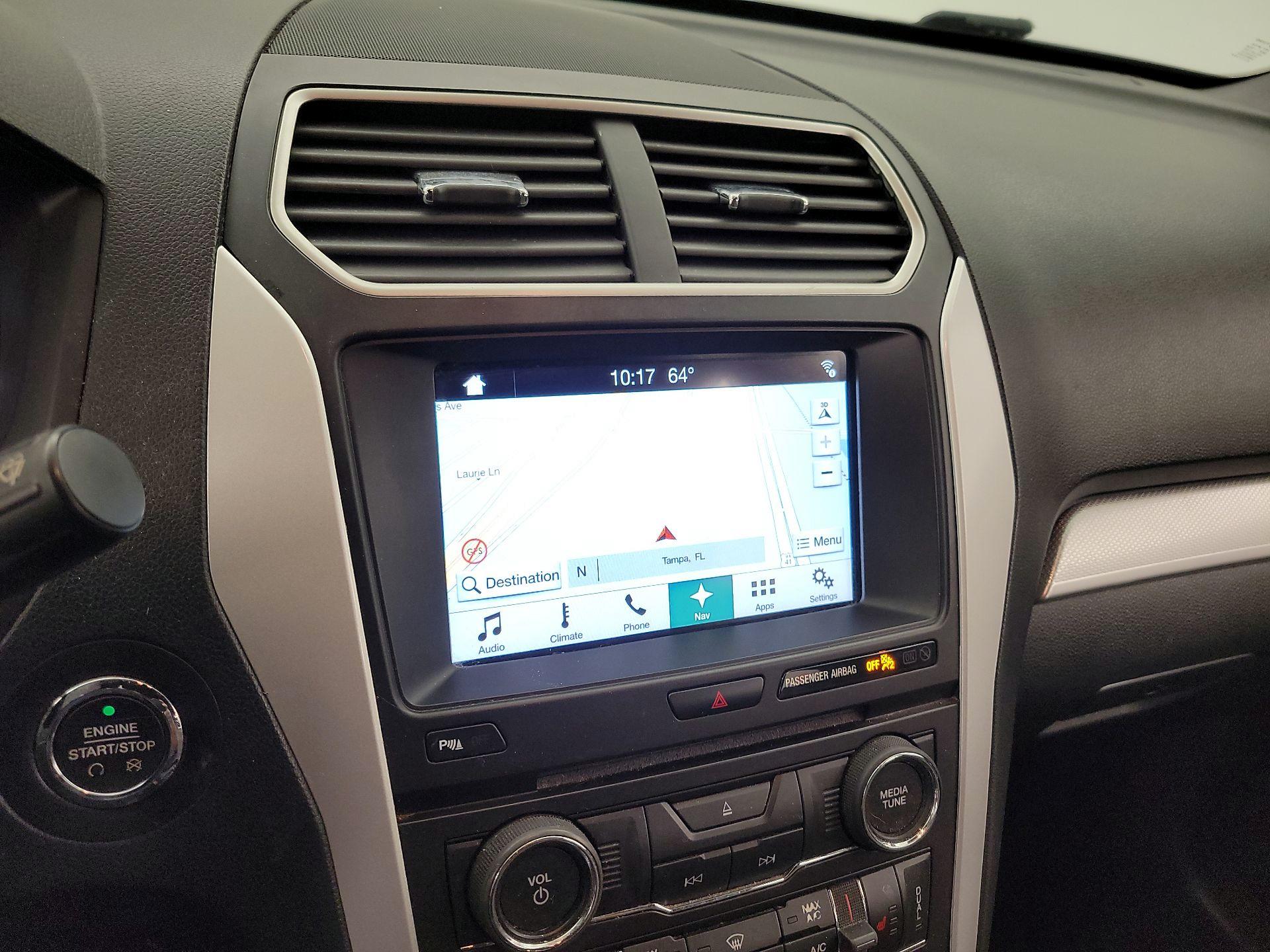 Thumbnail: 2017 Ford Explorer - 14