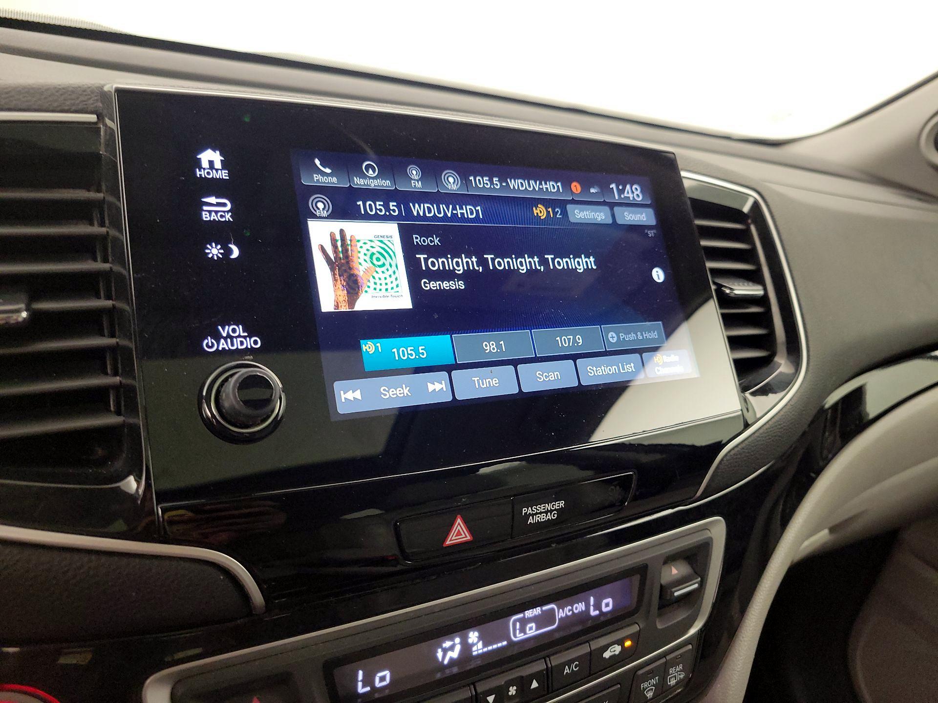 Thumbnail: 2019 Honda Pilot - 16