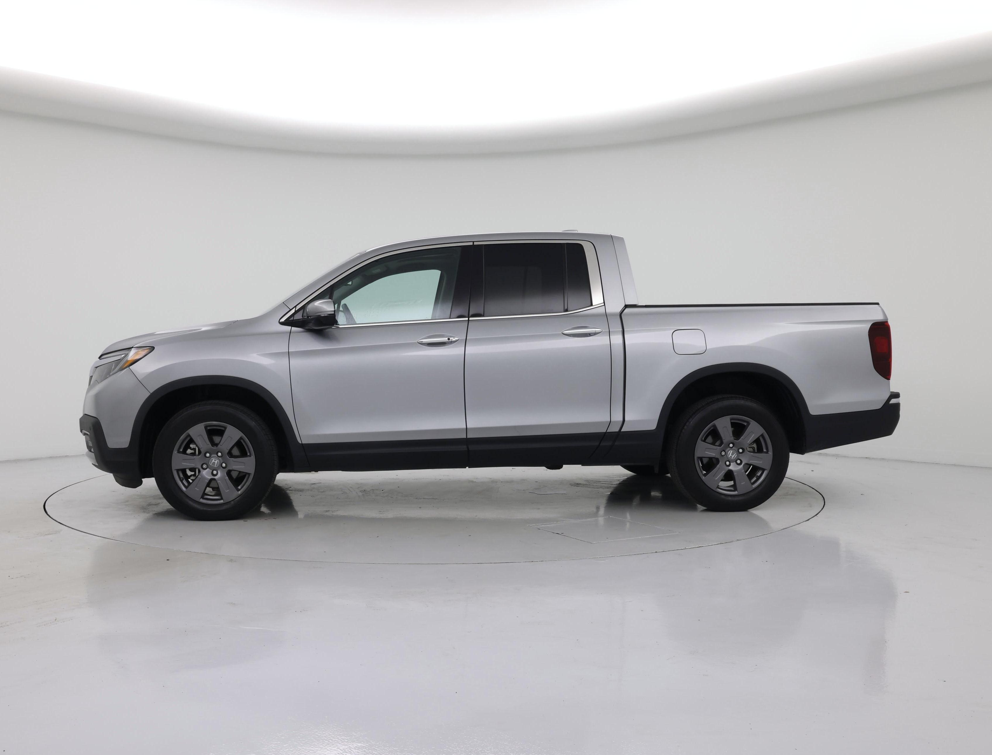 Thumbnail: 2020 Honda Ridgeline - 3