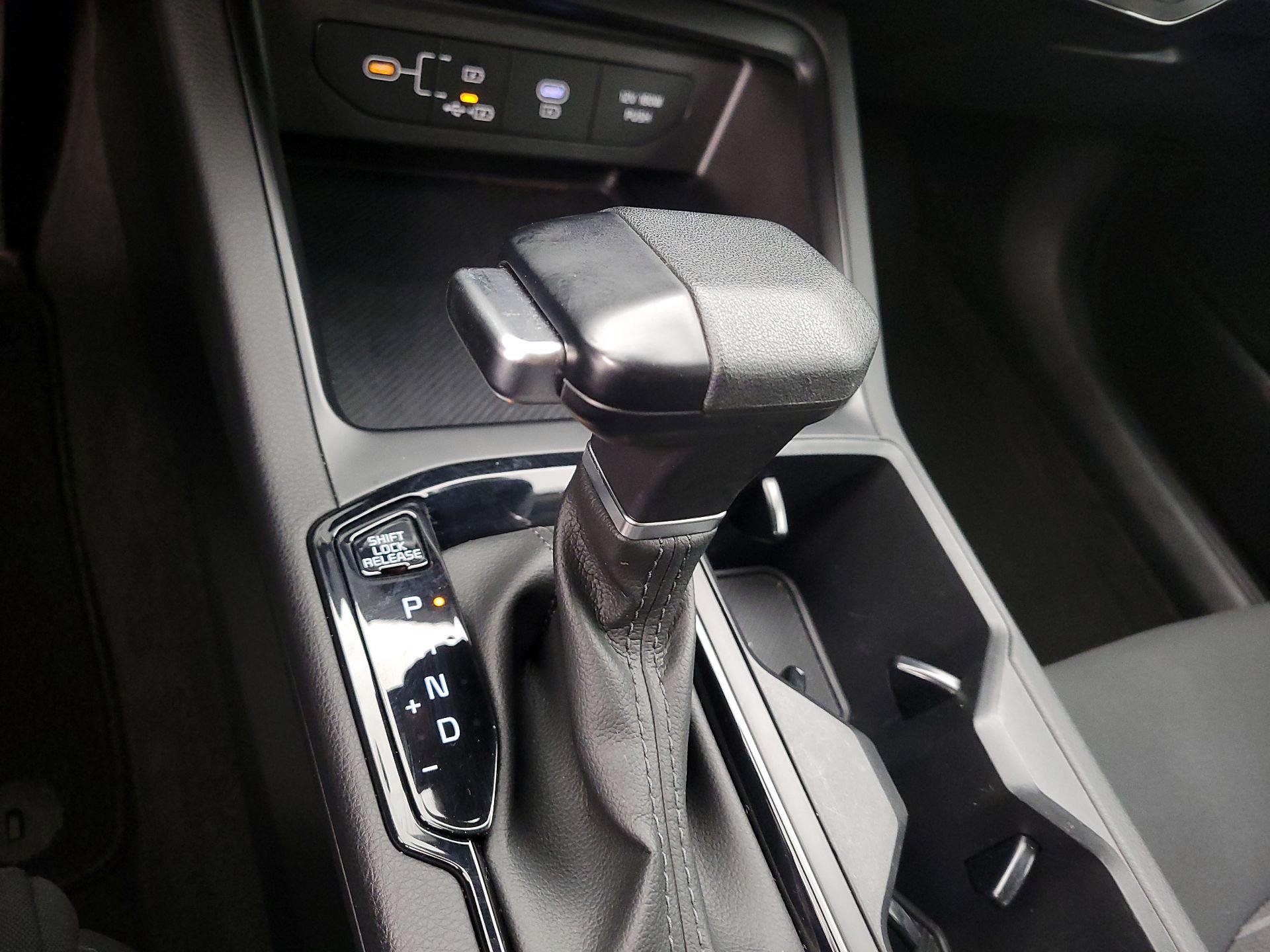 Thumbnail: 2025 Kia K5 - 17