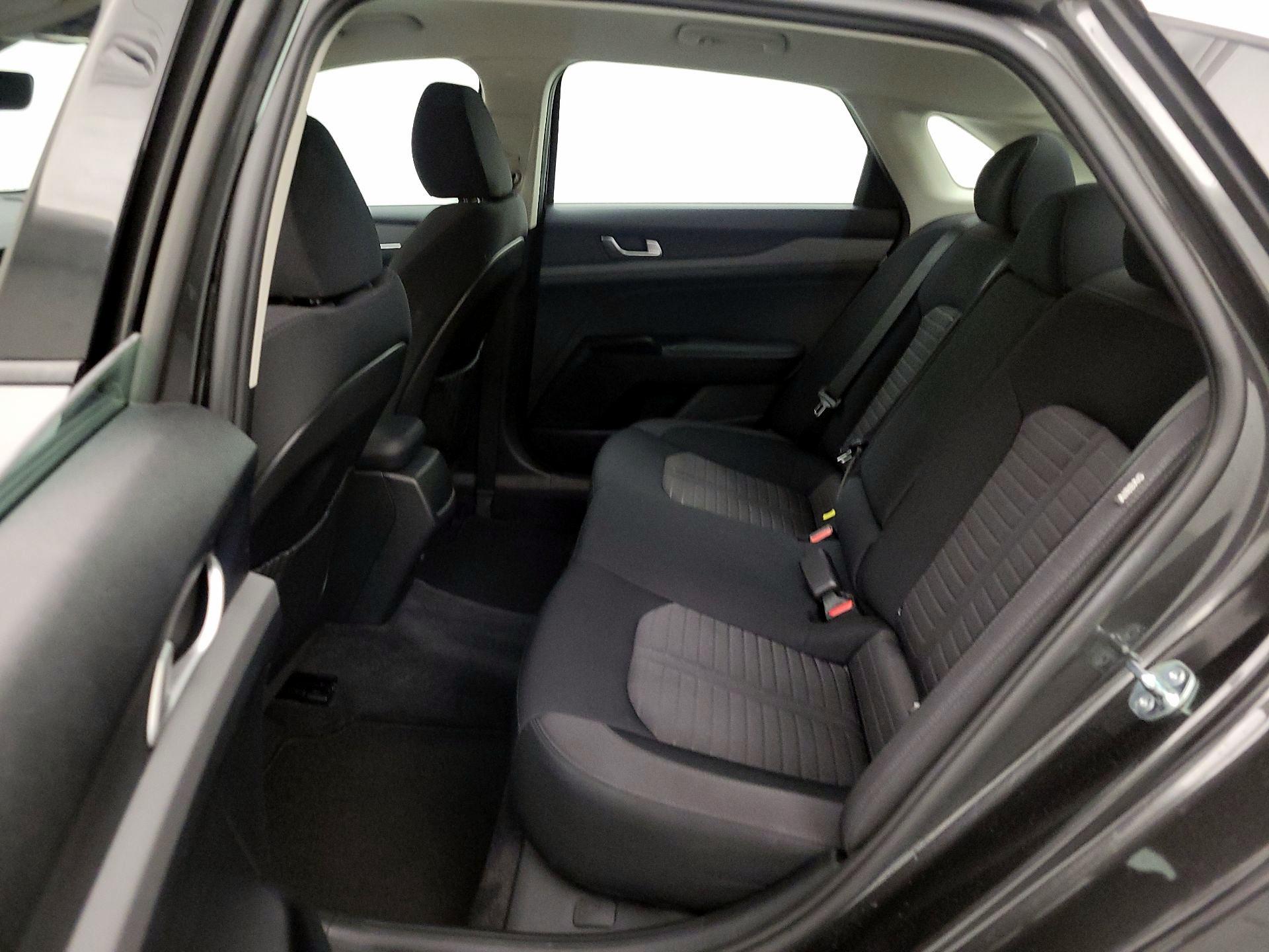 Thumbnail: 2025 Kia K5 - 19