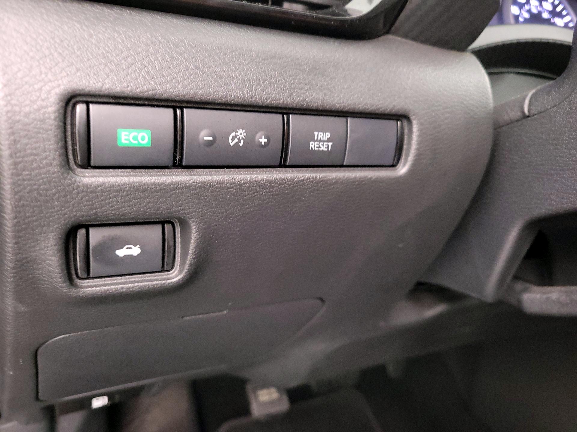 Thumbnail: 2025 Nissan Sentra - 13