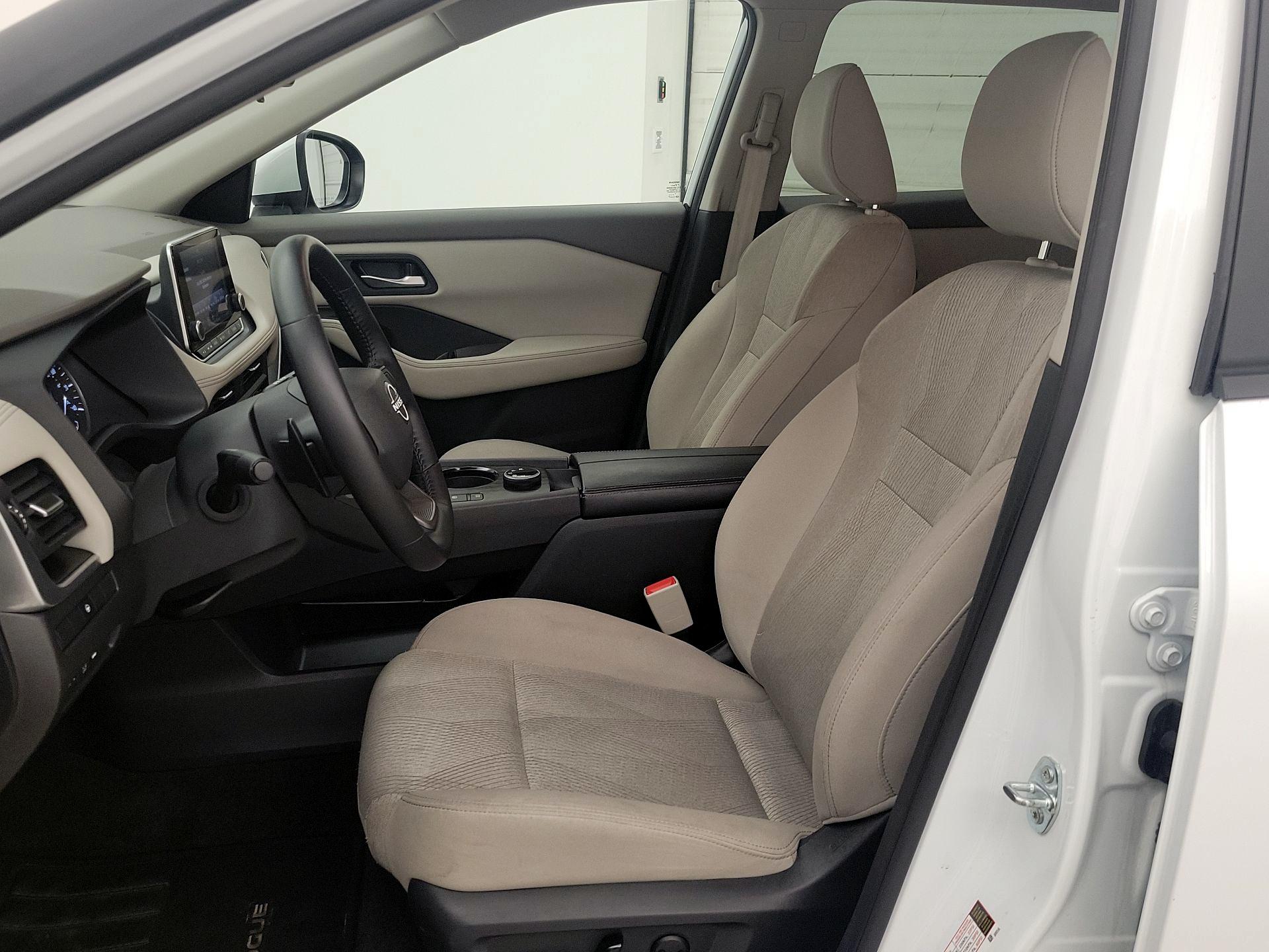 Thumbnail: 2025 Nissan Rogue - 11