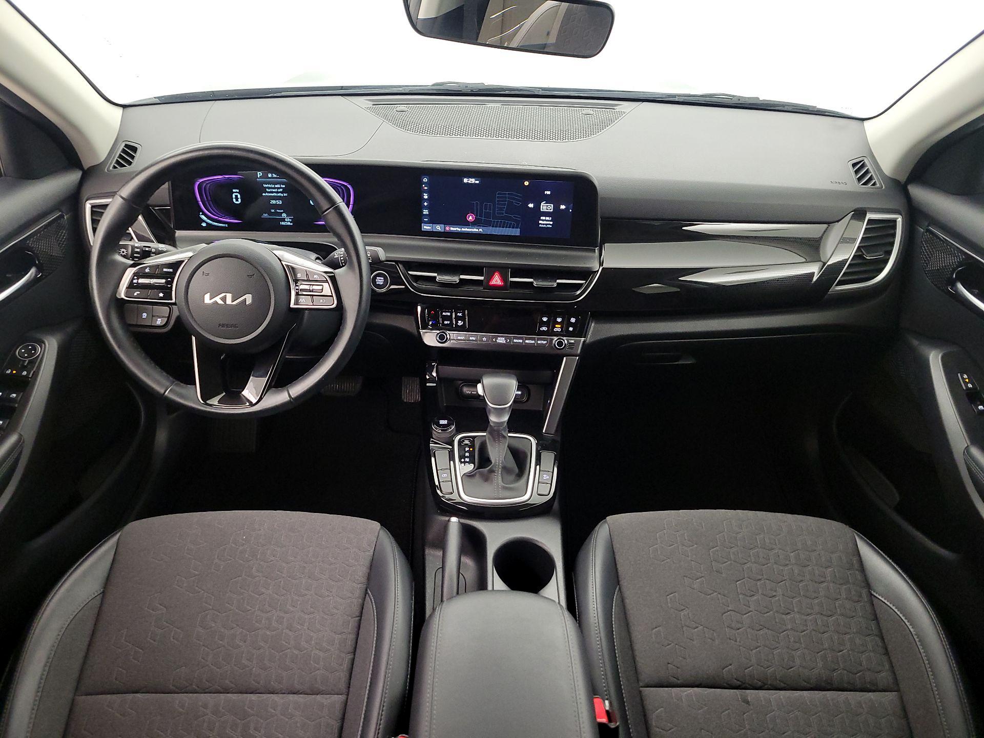 Thumbnail: 2025 Kia Seltos - 9