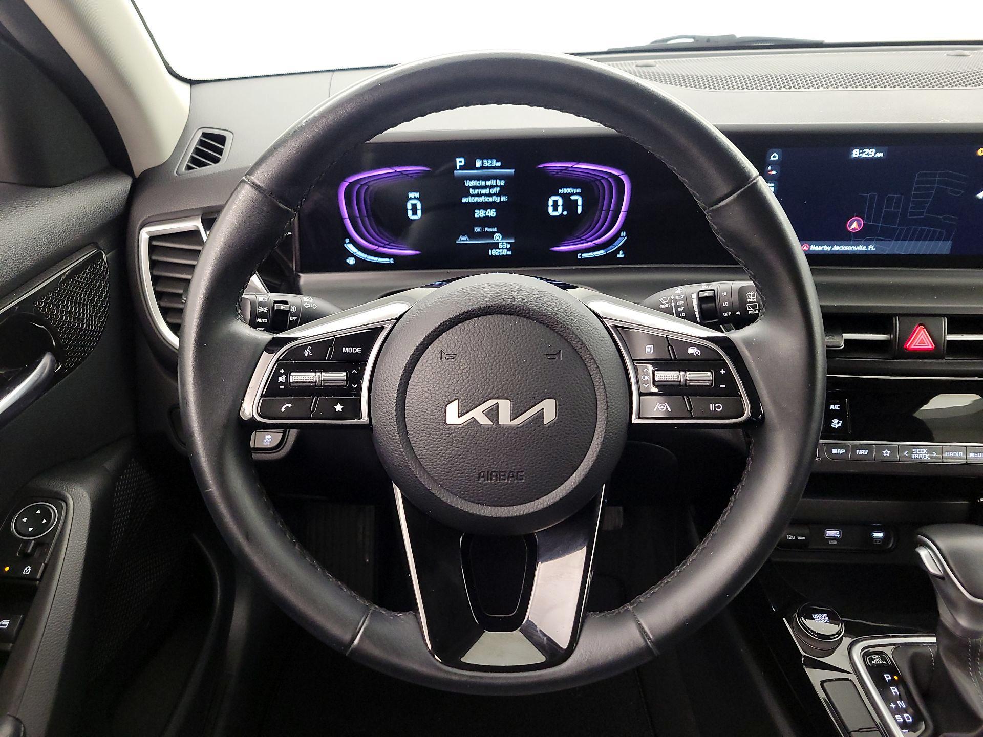 Thumbnail: 2025 Kia Seltos - 10