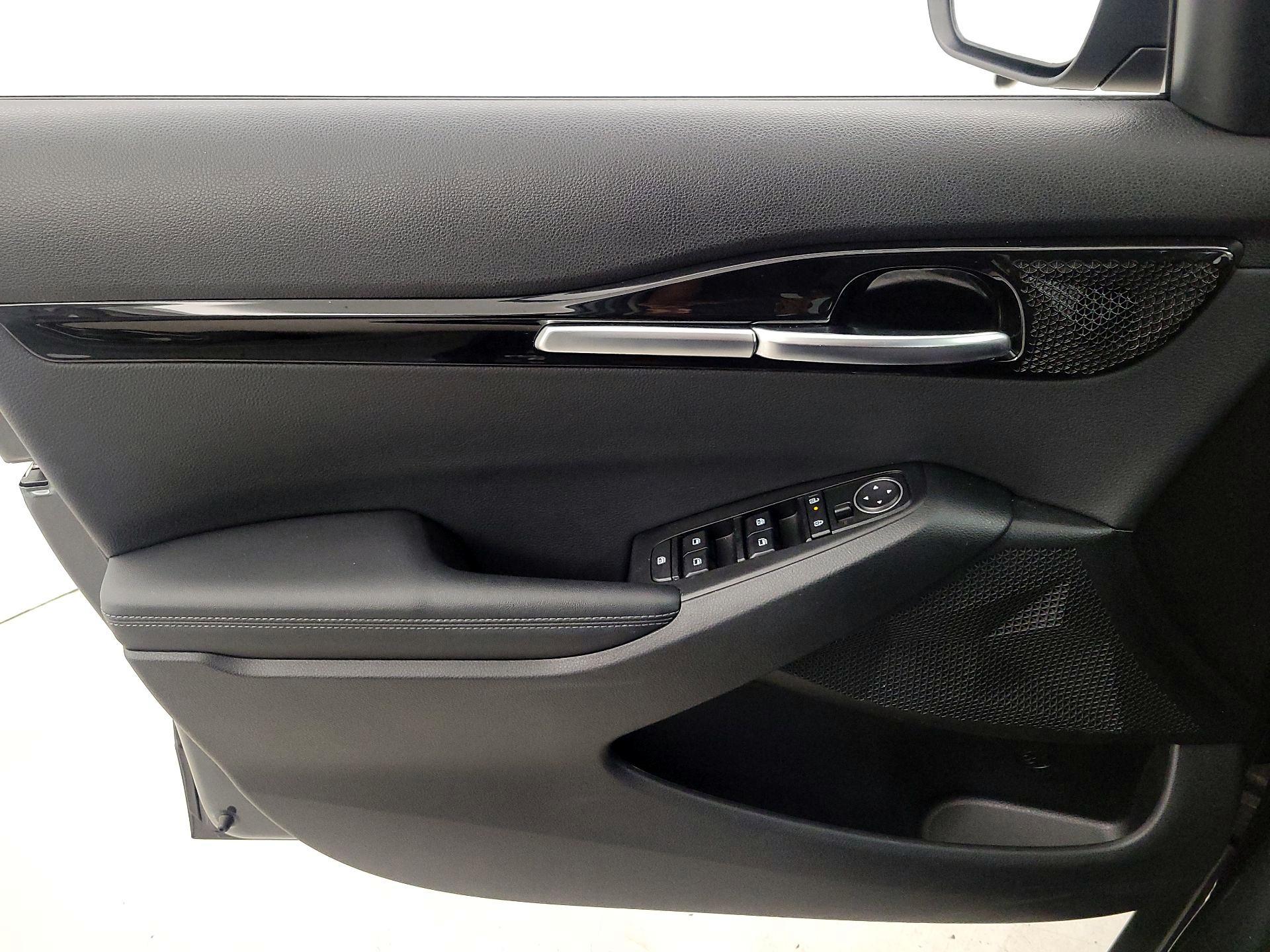 Thumbnail: 2025 Kia Seltos - 12