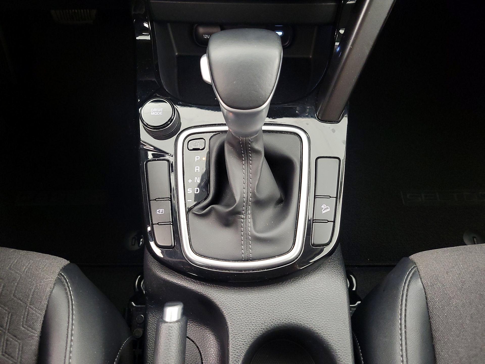 Thumbnail: 2025 Kia Seltos - 18