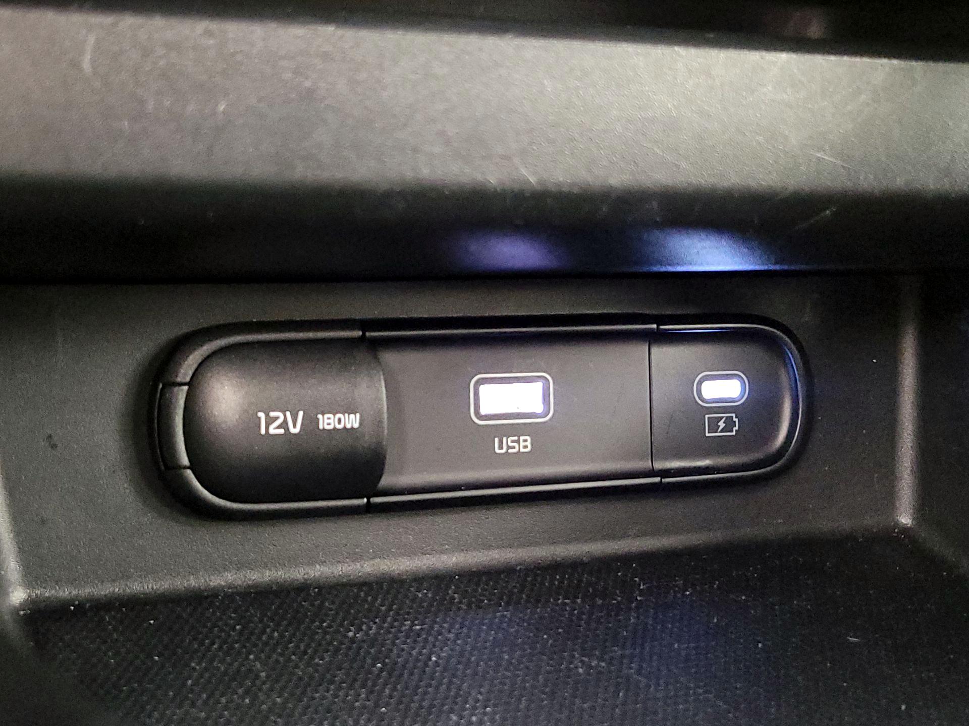 Thumbnail: 2025 Kia Seltos - 19