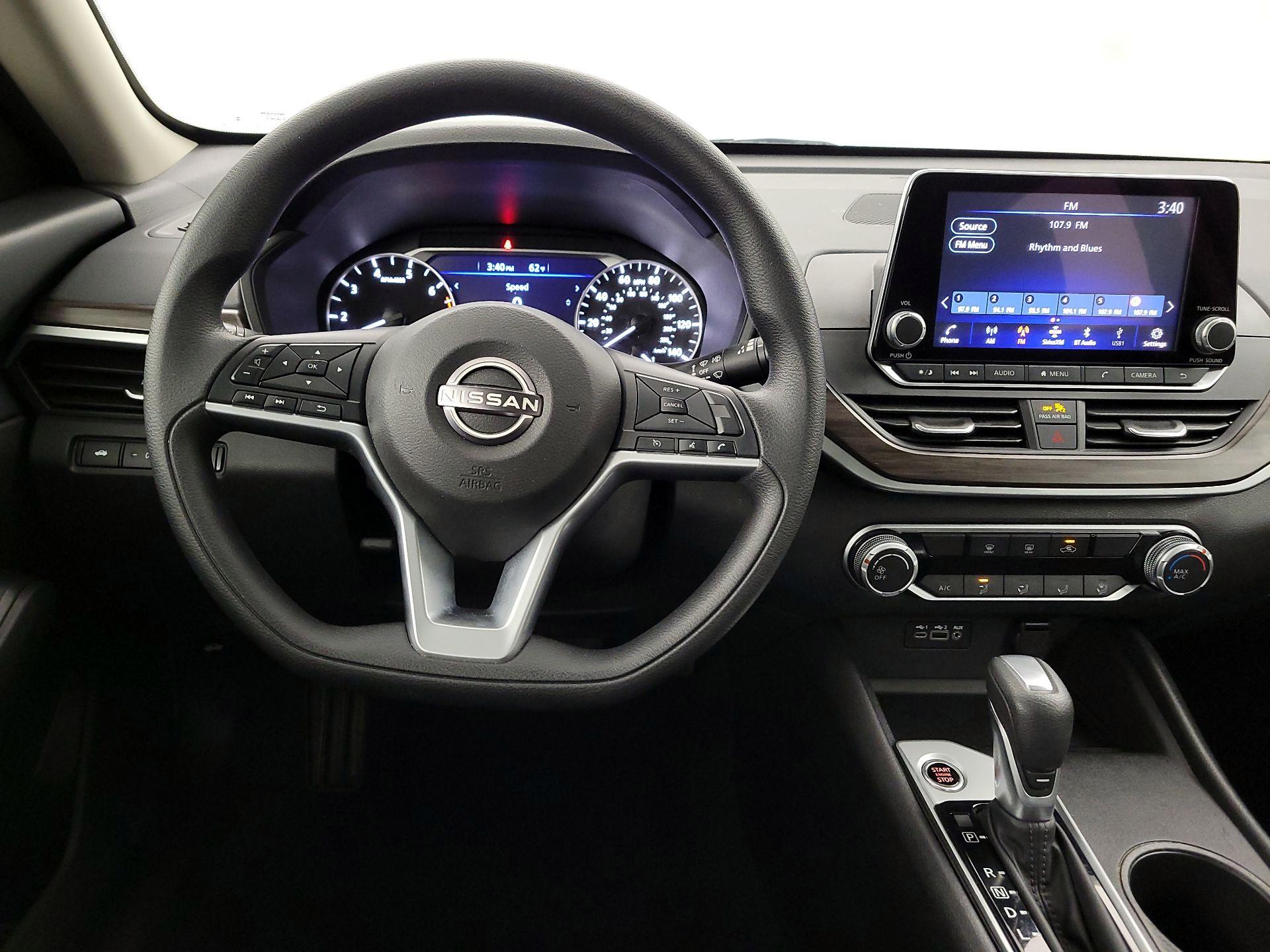 Thumbnail: 2025 Nissan Altima - 10