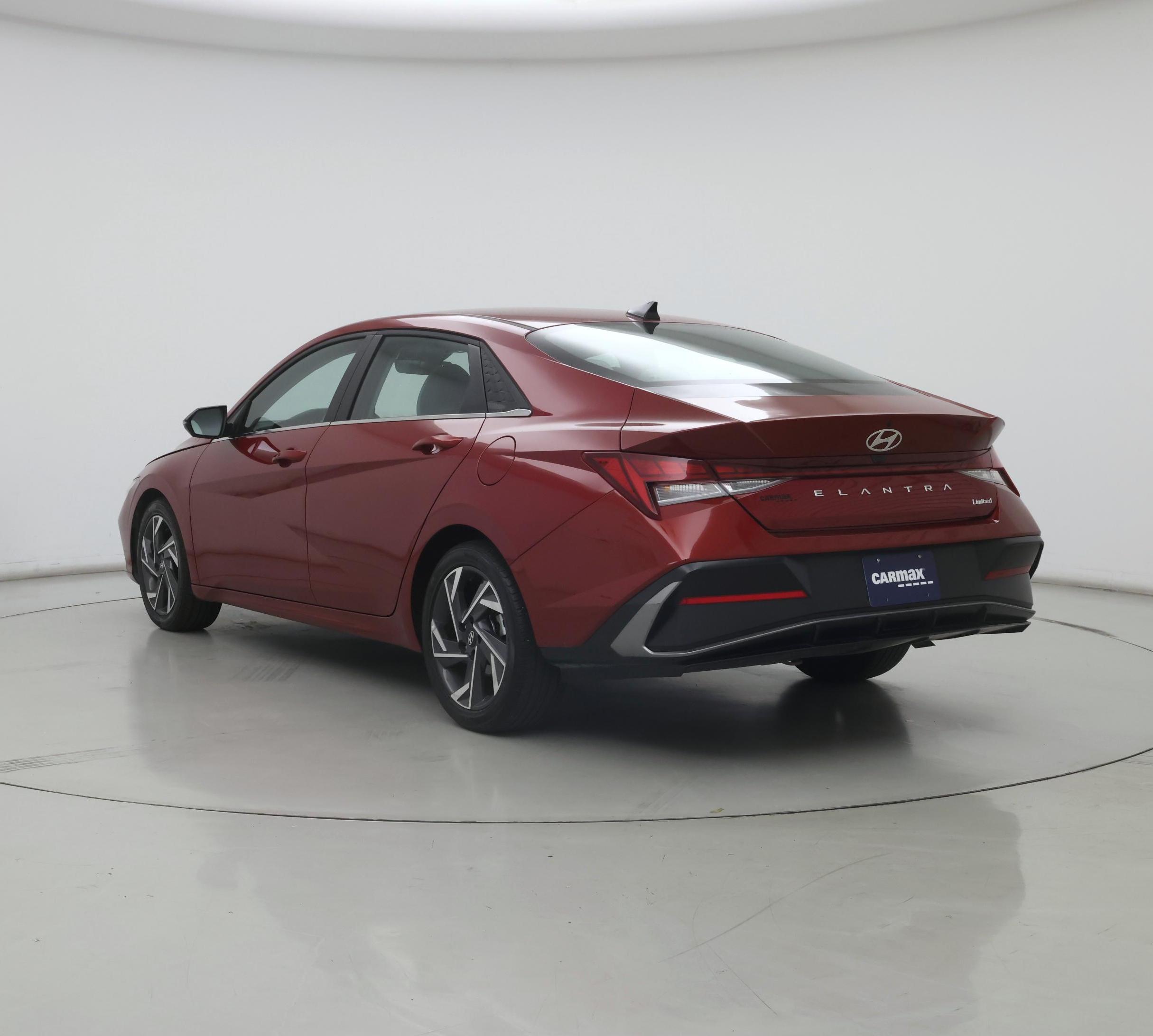 Thumbnail: 2025 Hyundai Elantra - 2