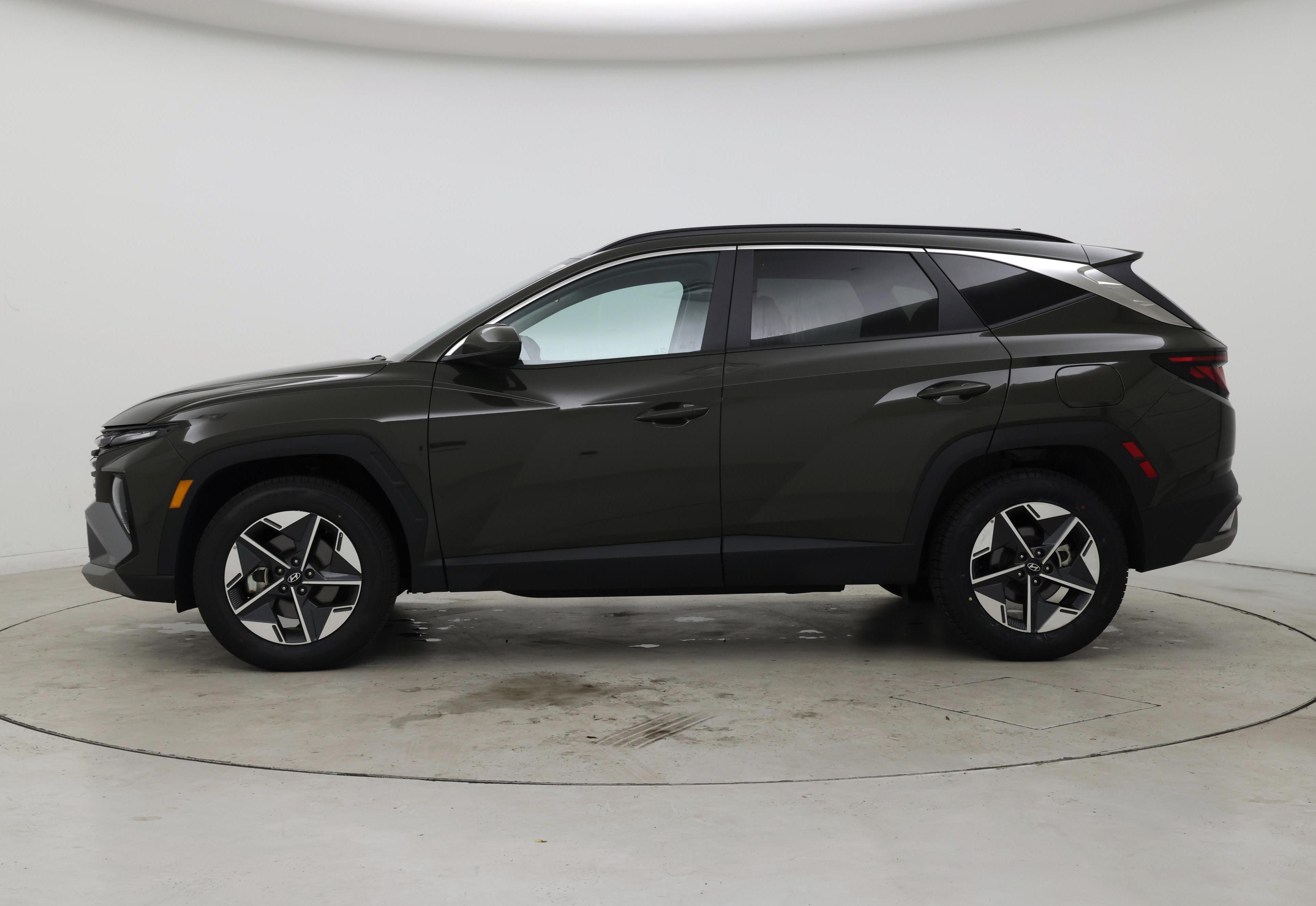 Thumbnail: 2025 Hyundai Tucson - 3