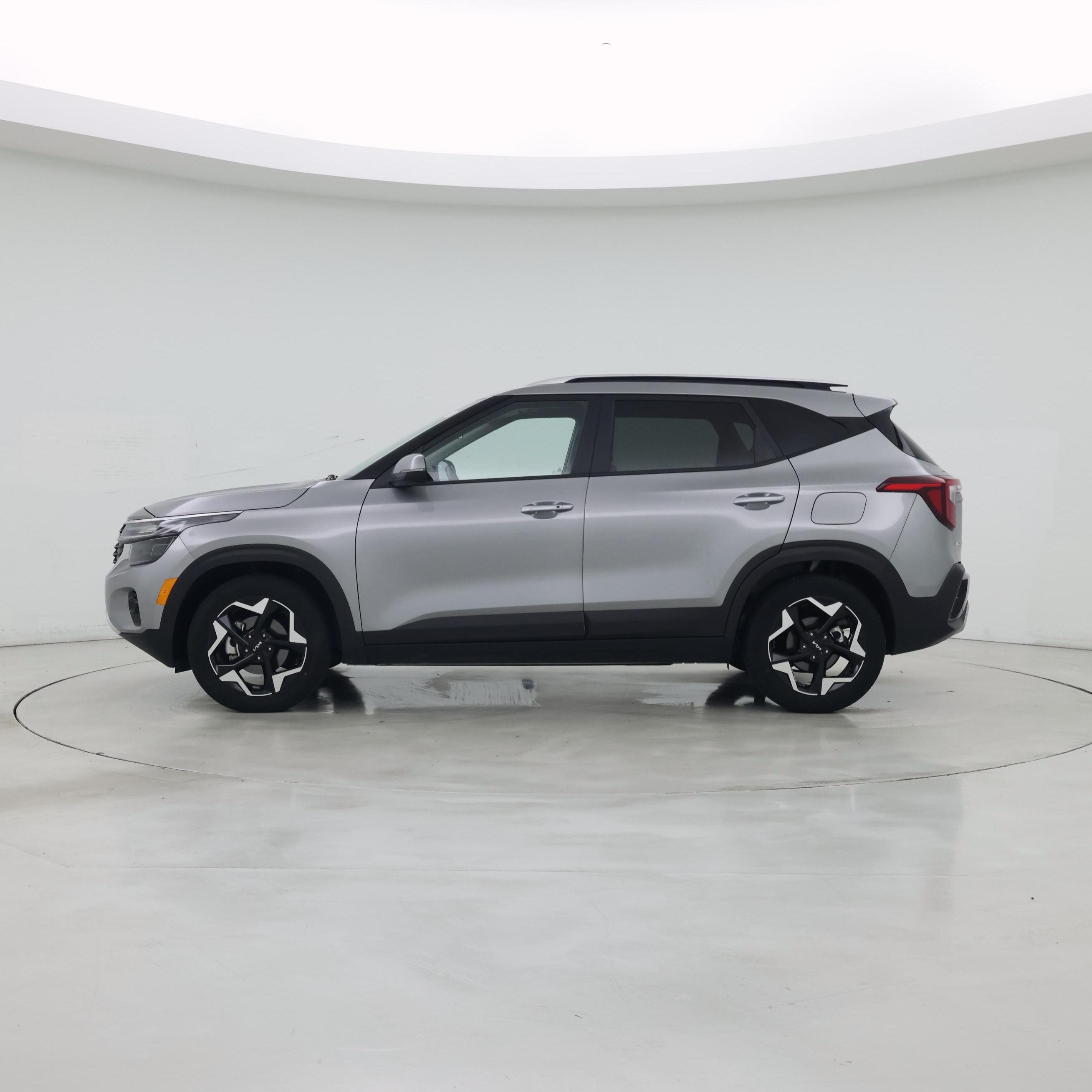 Thumbnail: 2025 Kia Seltos - 3