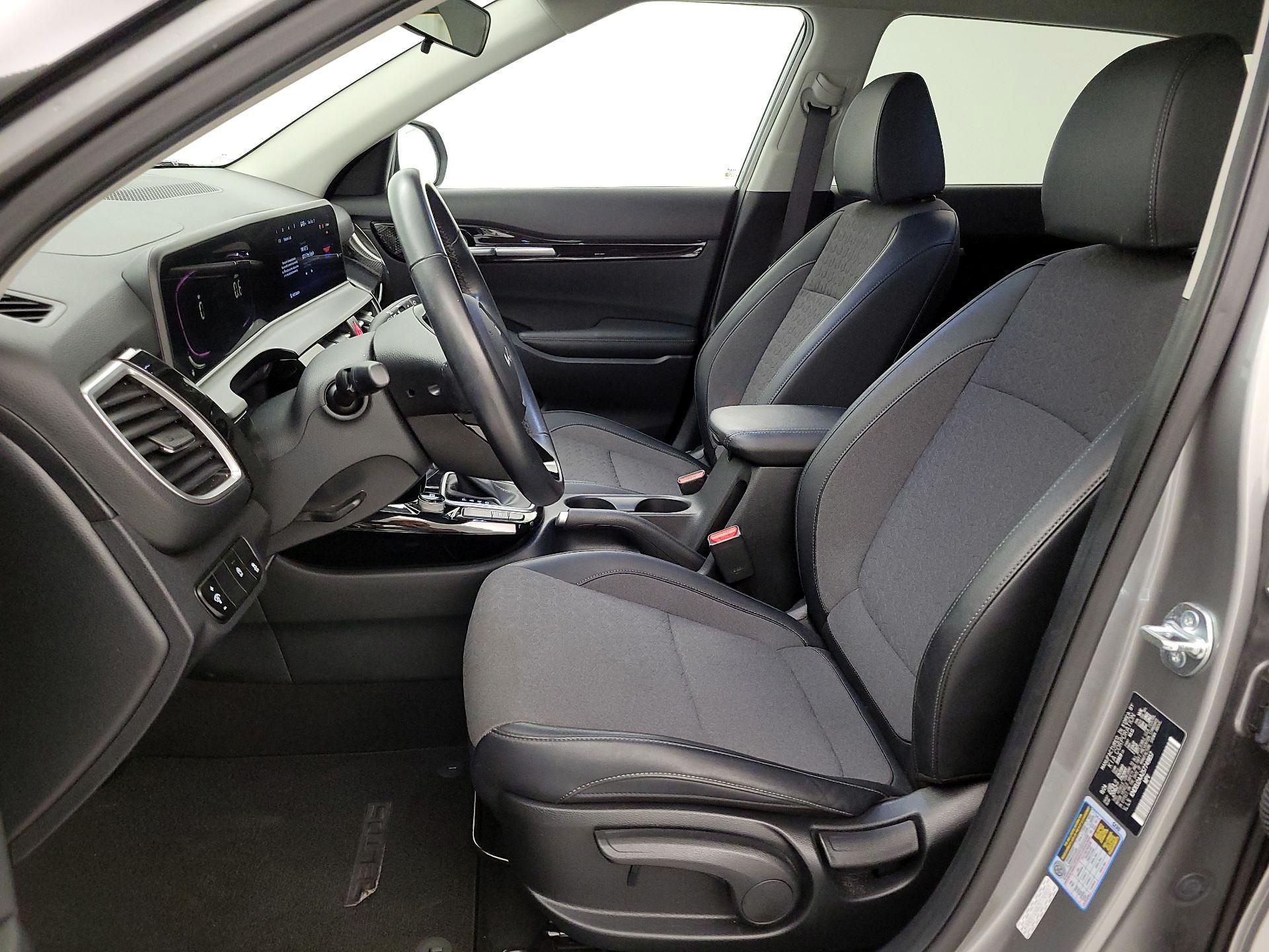 Thumbnail: 2025 Kia Seltos - 11