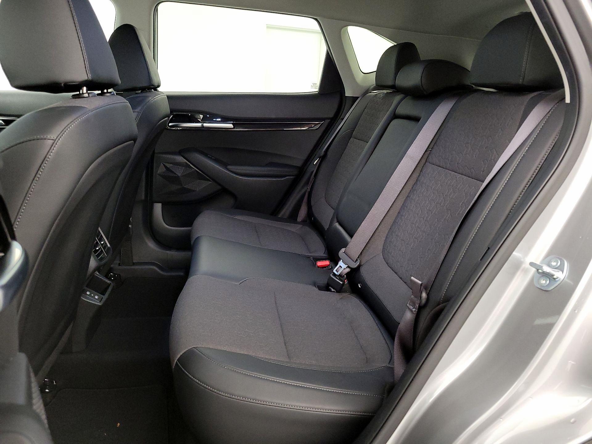 Thumbnail: 2025 Kia Seltos - 20