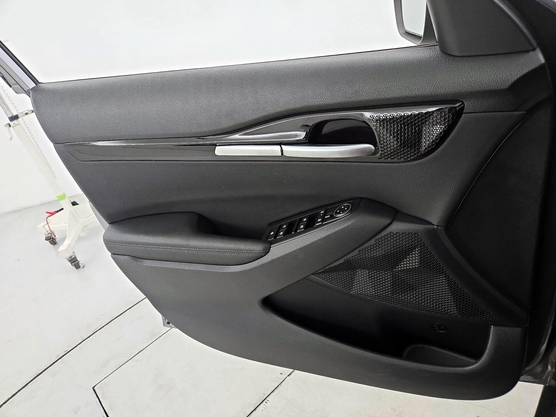 Thumbnail: 2025 Kia Seltos - 12