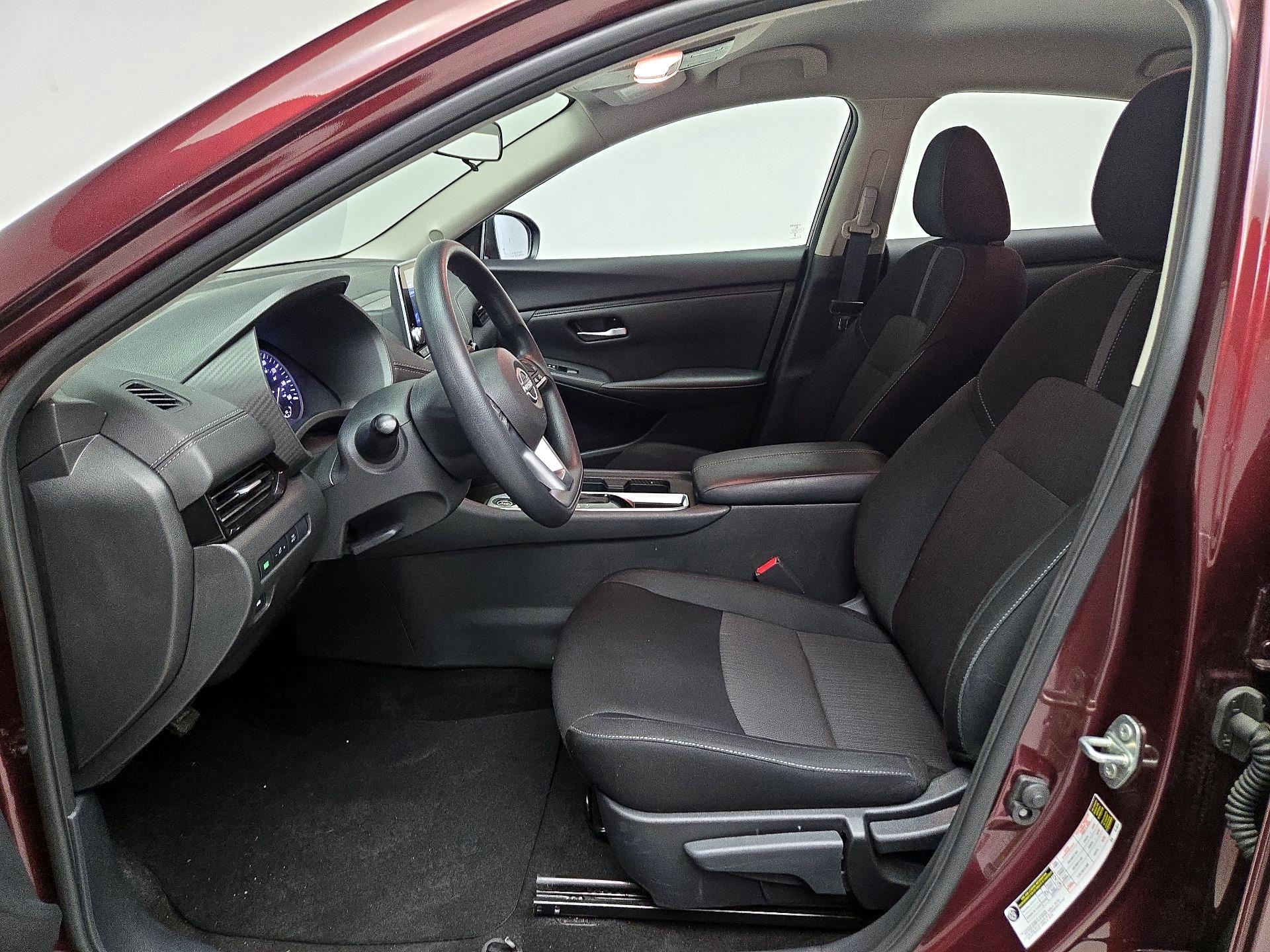 Thumbnail: 2025 Nissan Sentra - 11
