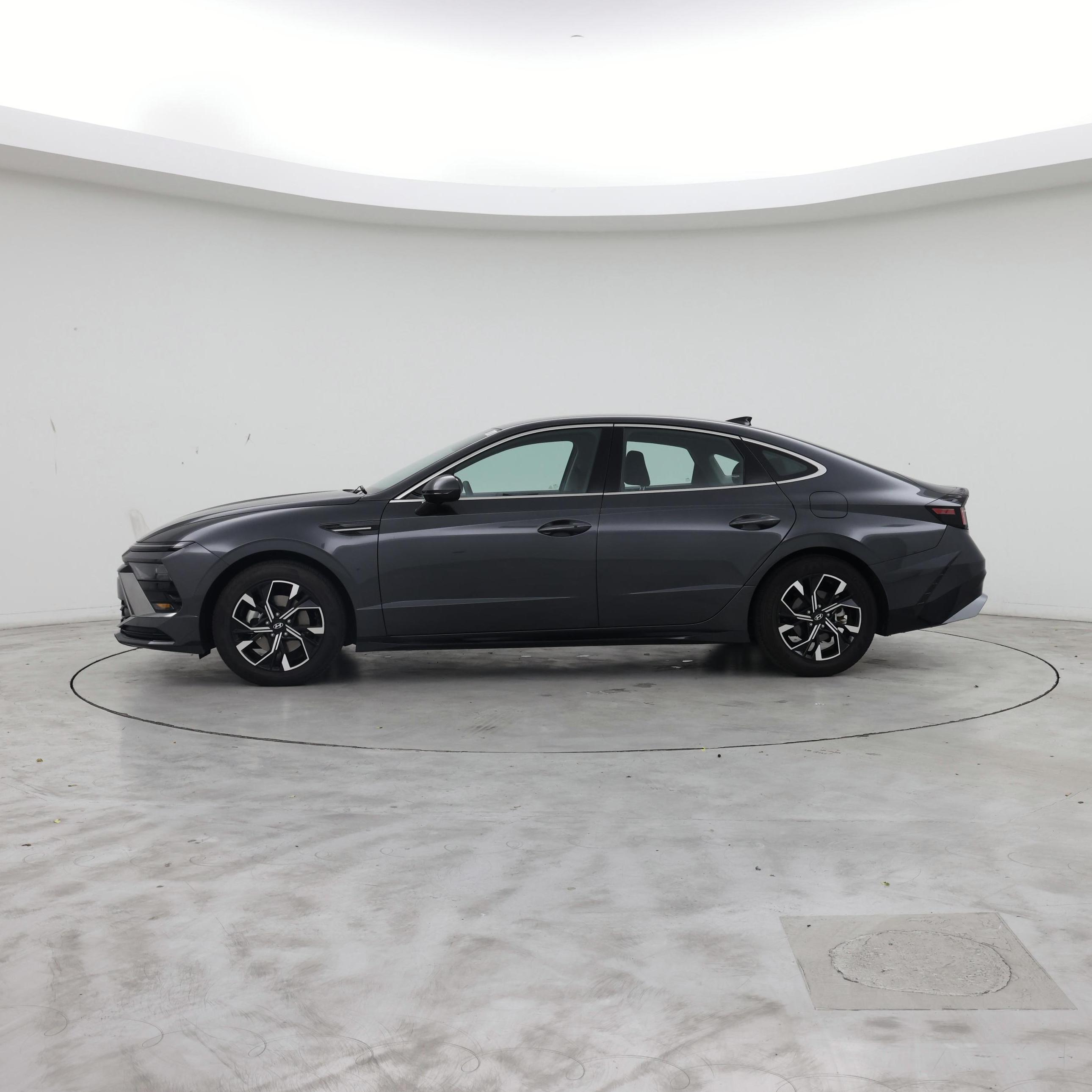 Thumbnail: 2025 Hyundai Sonata - 3