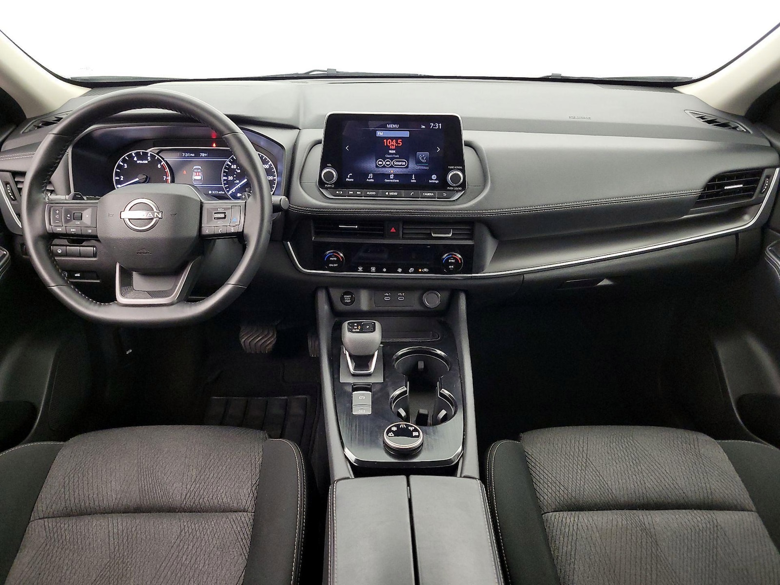2025 Nissan Rogue SV - Photo 10