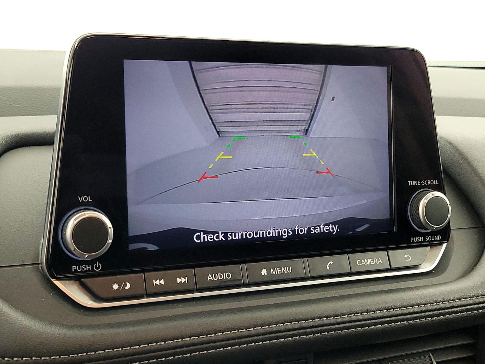 2025 Nissan Rogue SV - Photo 15