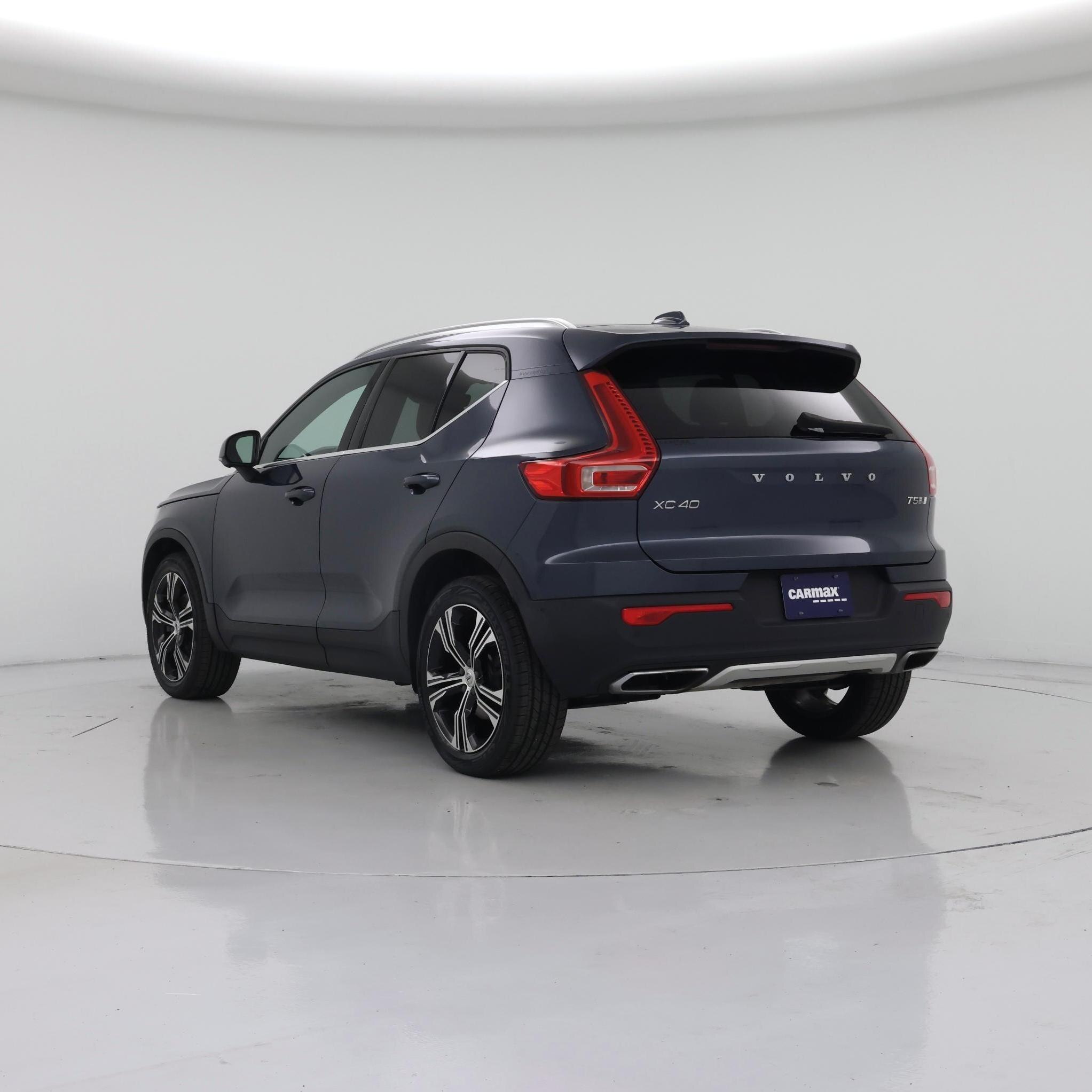 Thumbnail: 2020 Volvo XC40 - 2