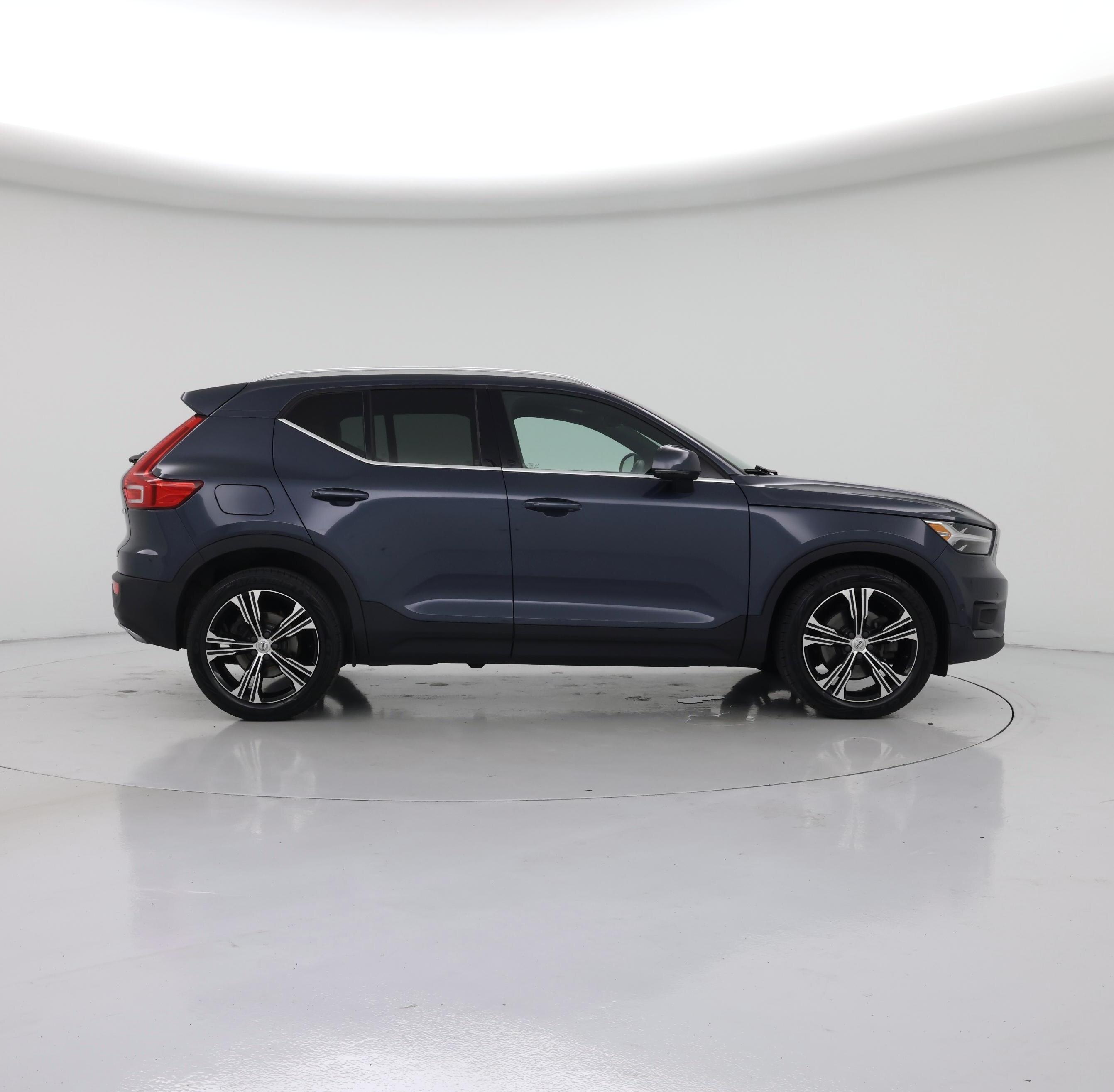 Thumbnail: 2020 Volvo XC40 - 7
