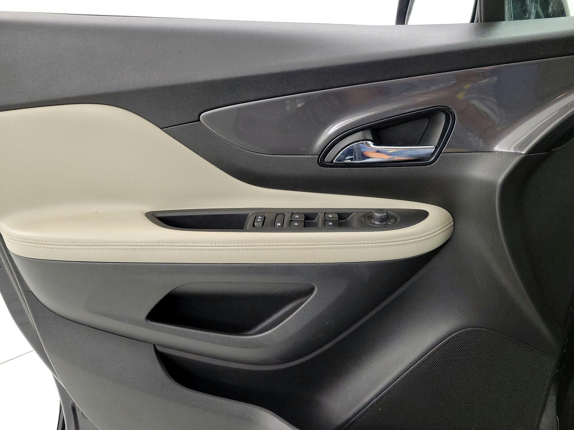 Thumbnail: 2020 Buick Encore - 12