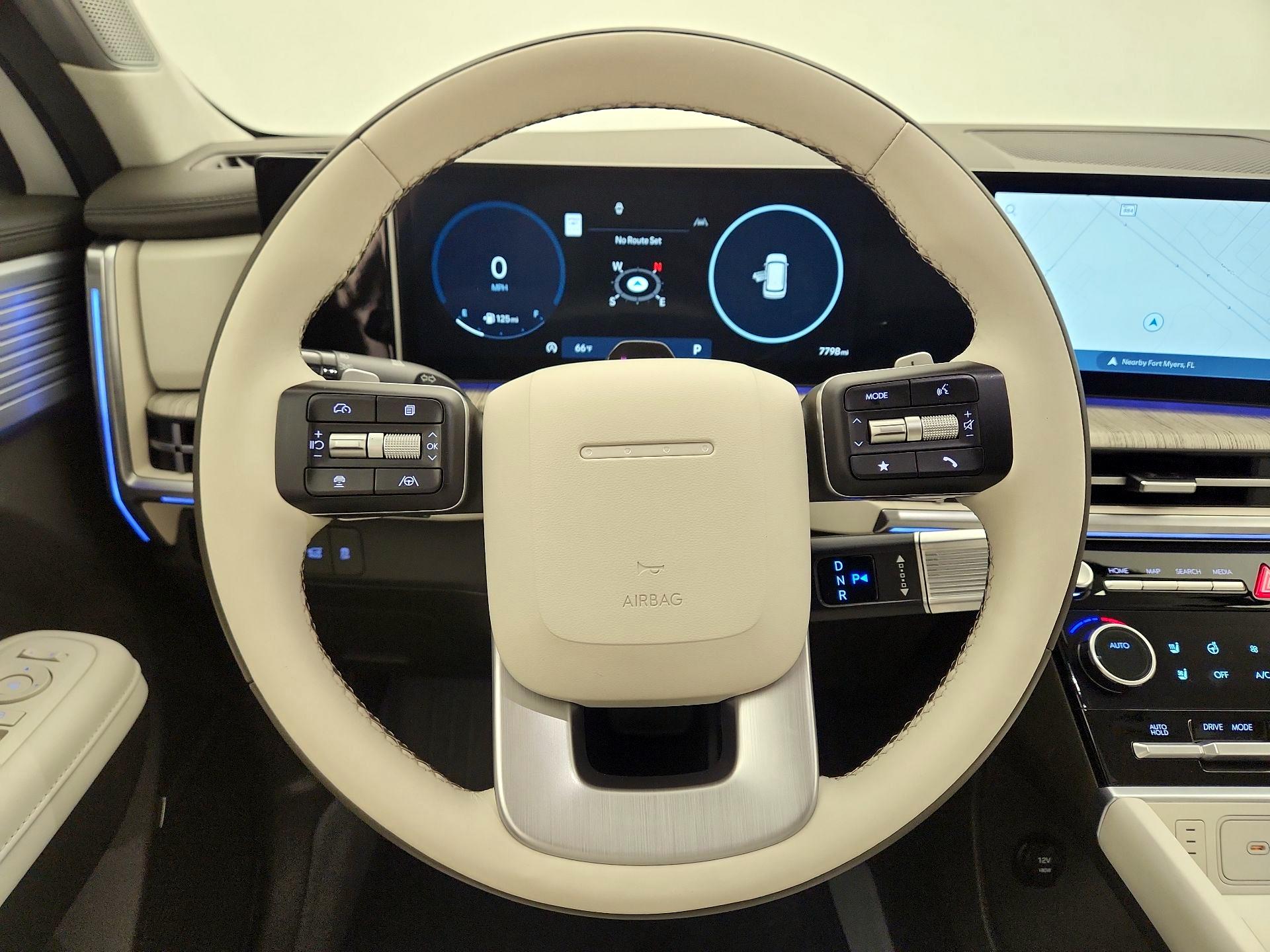 Thumbnail: 2025 Hyundai Santa Fe - 10