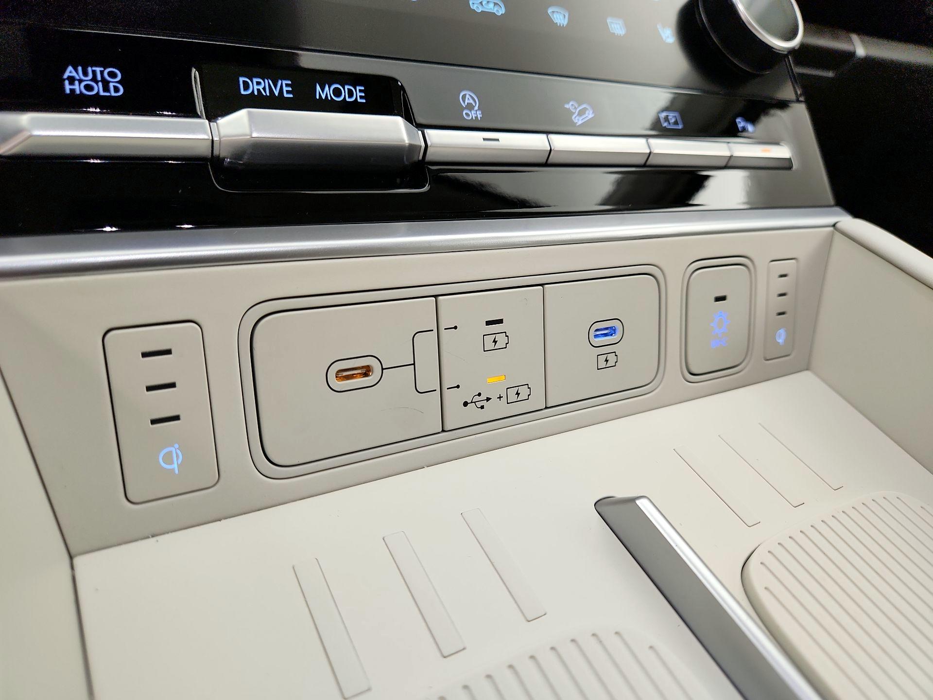 Thumbnail: 2025 Hyundai Santa Fe - 19