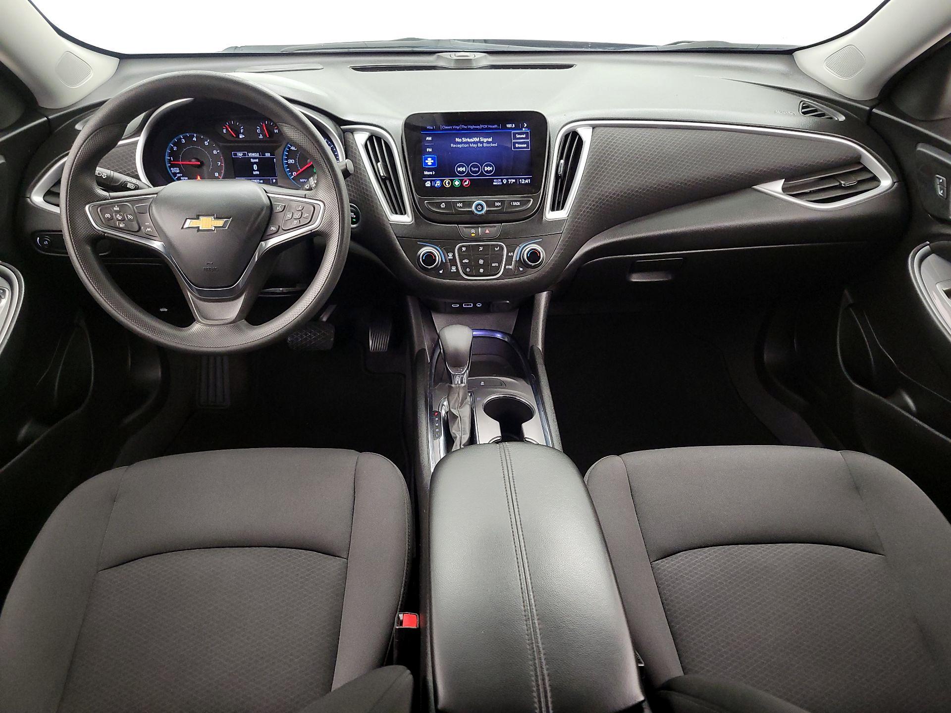Thumbnail: 2023 Chevrolet Malibu - 9