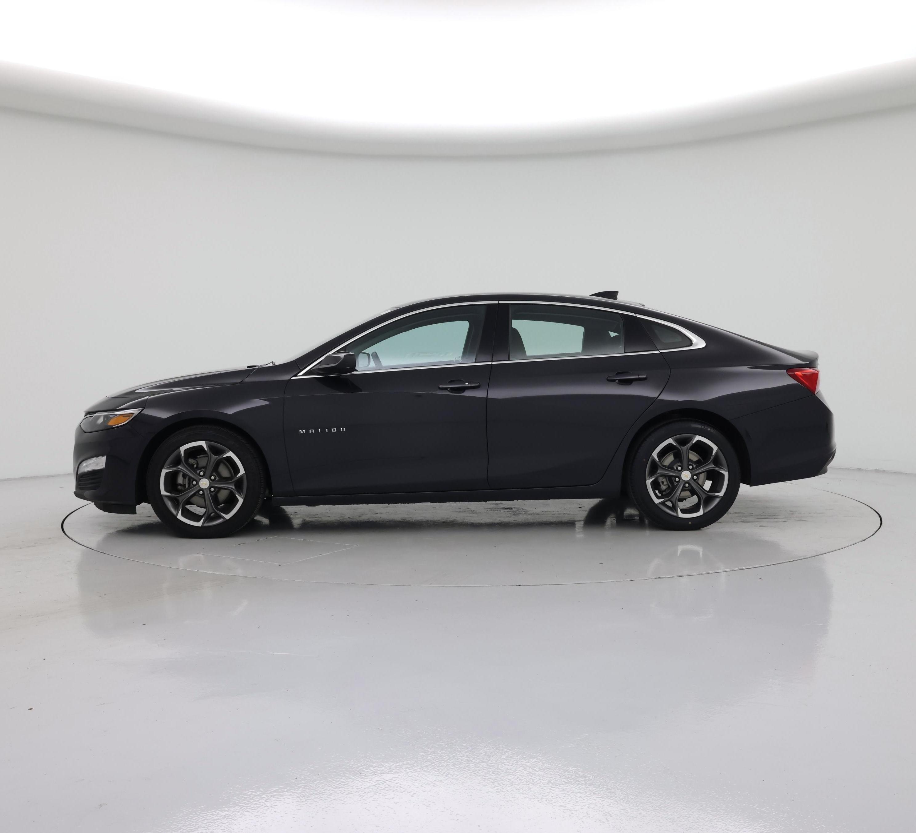 Thumbnail: 2023 Chevrolet Malibu - 3