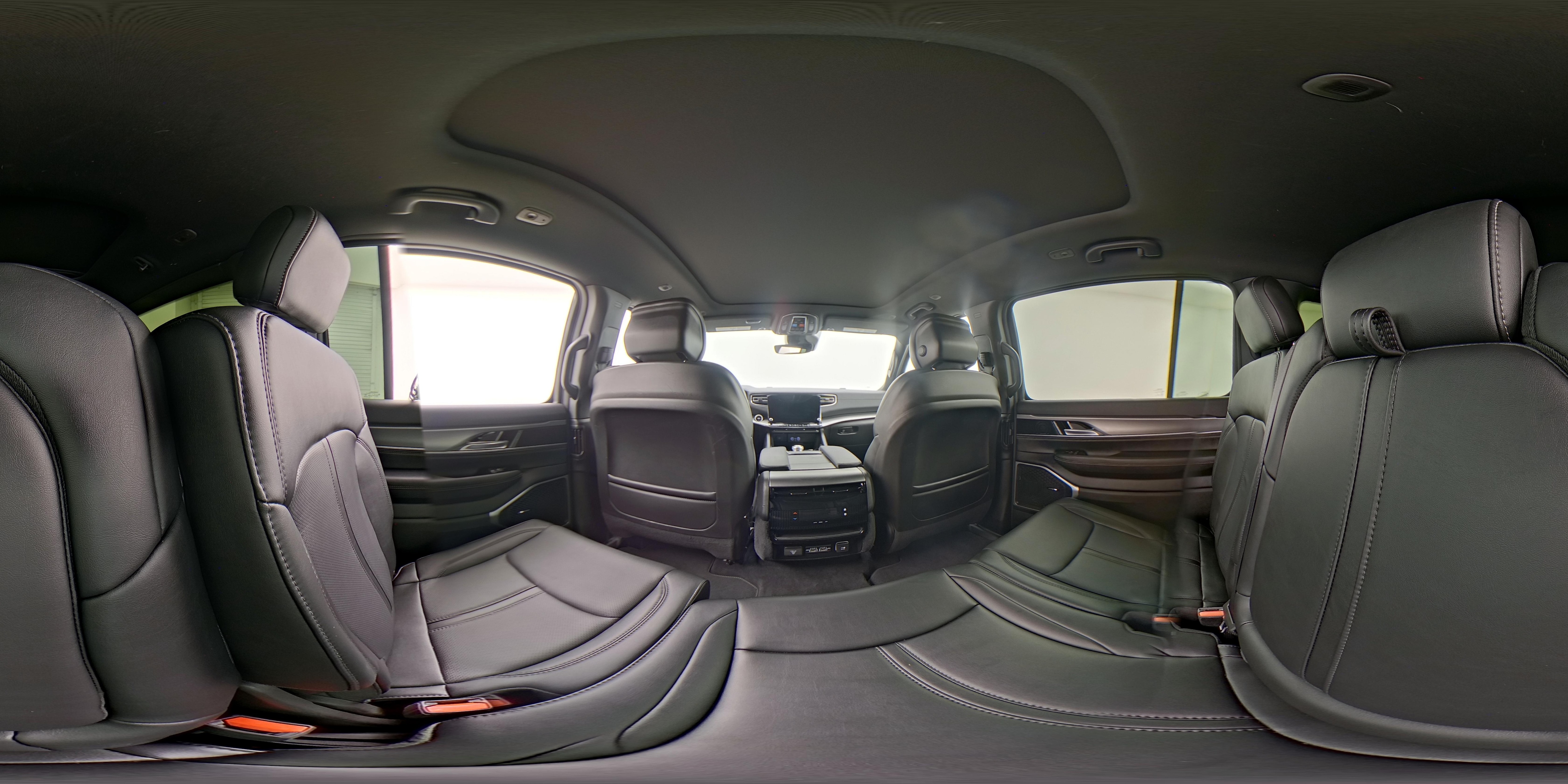 2024 Jeep Wagoneer Series II - Photo 28