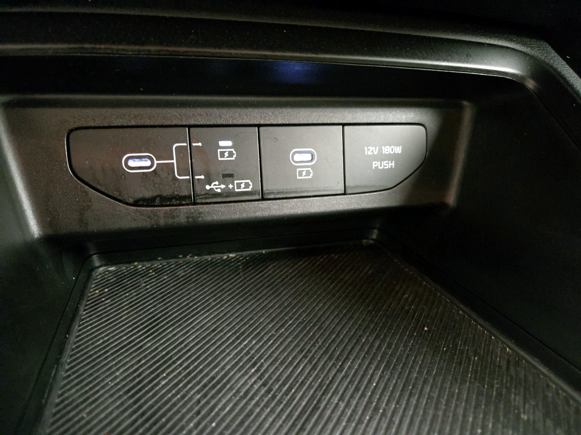 Thumbnail: 2025 Kia K5 - 18