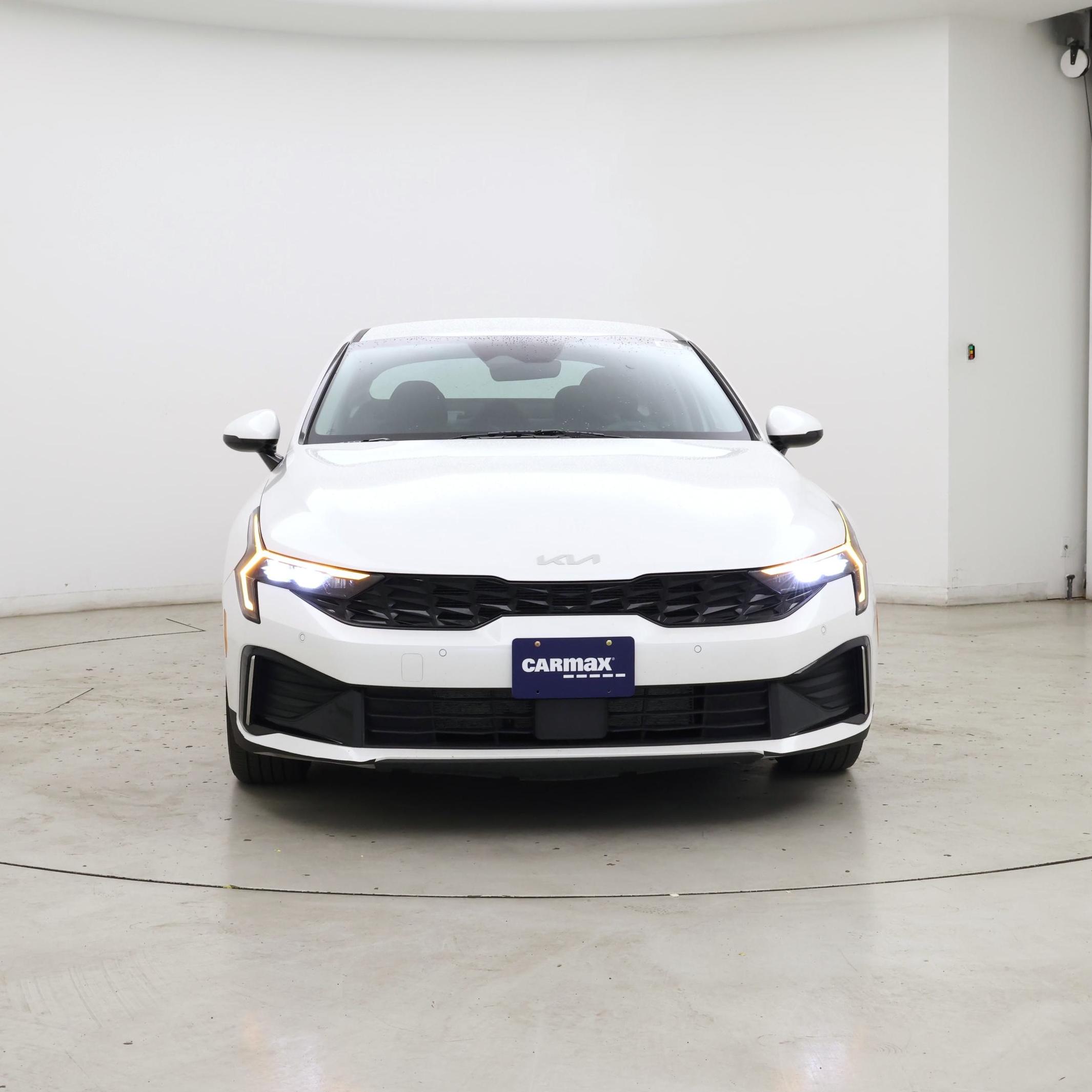 Thumbnail: 2025 Kia K5 - 5