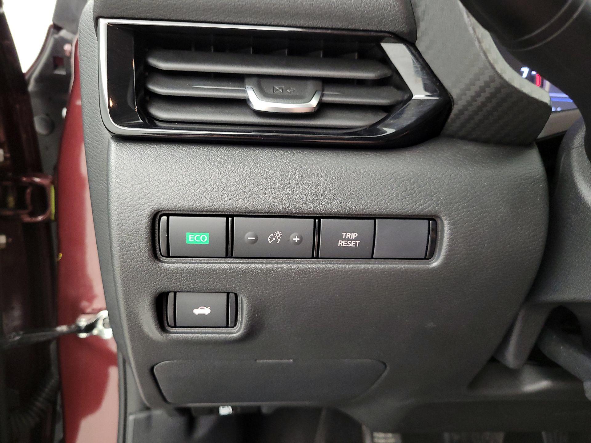 Thumbnail: 2025 Nissan Sentra - 13