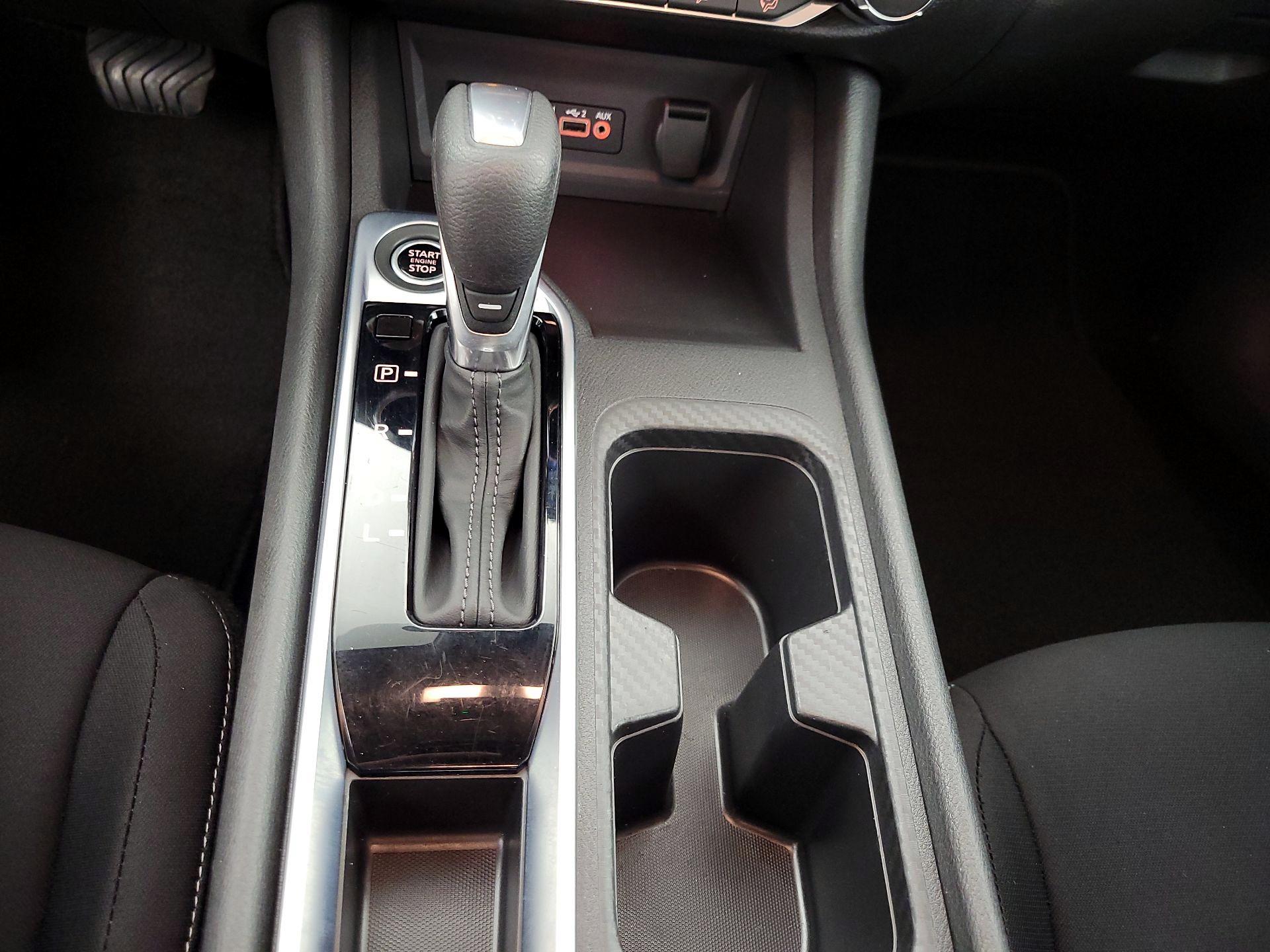 Thumbnail: 2025 Nissan Sentra - 17