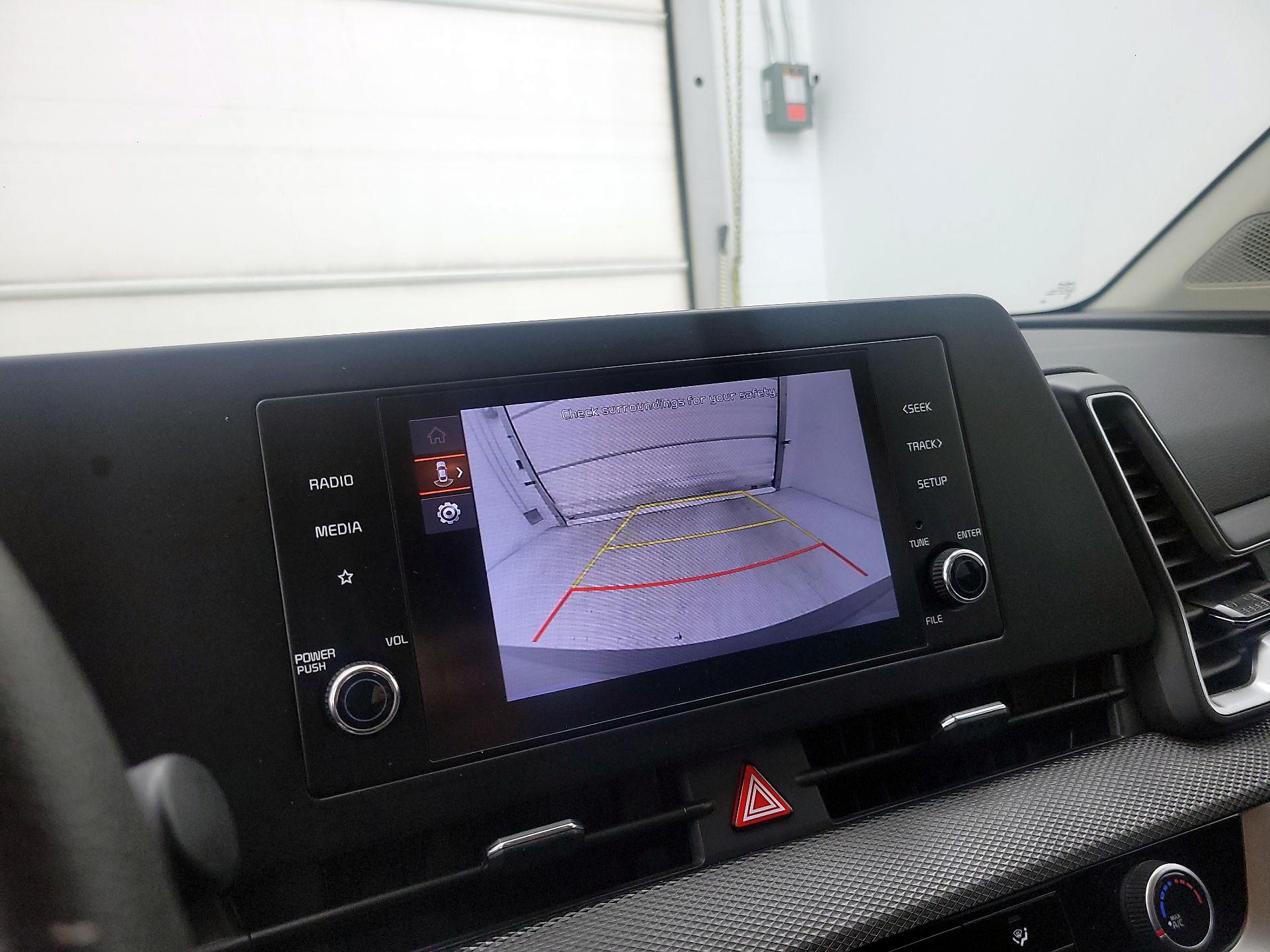 Thumbnail: 2025 Kia Sportage - 13