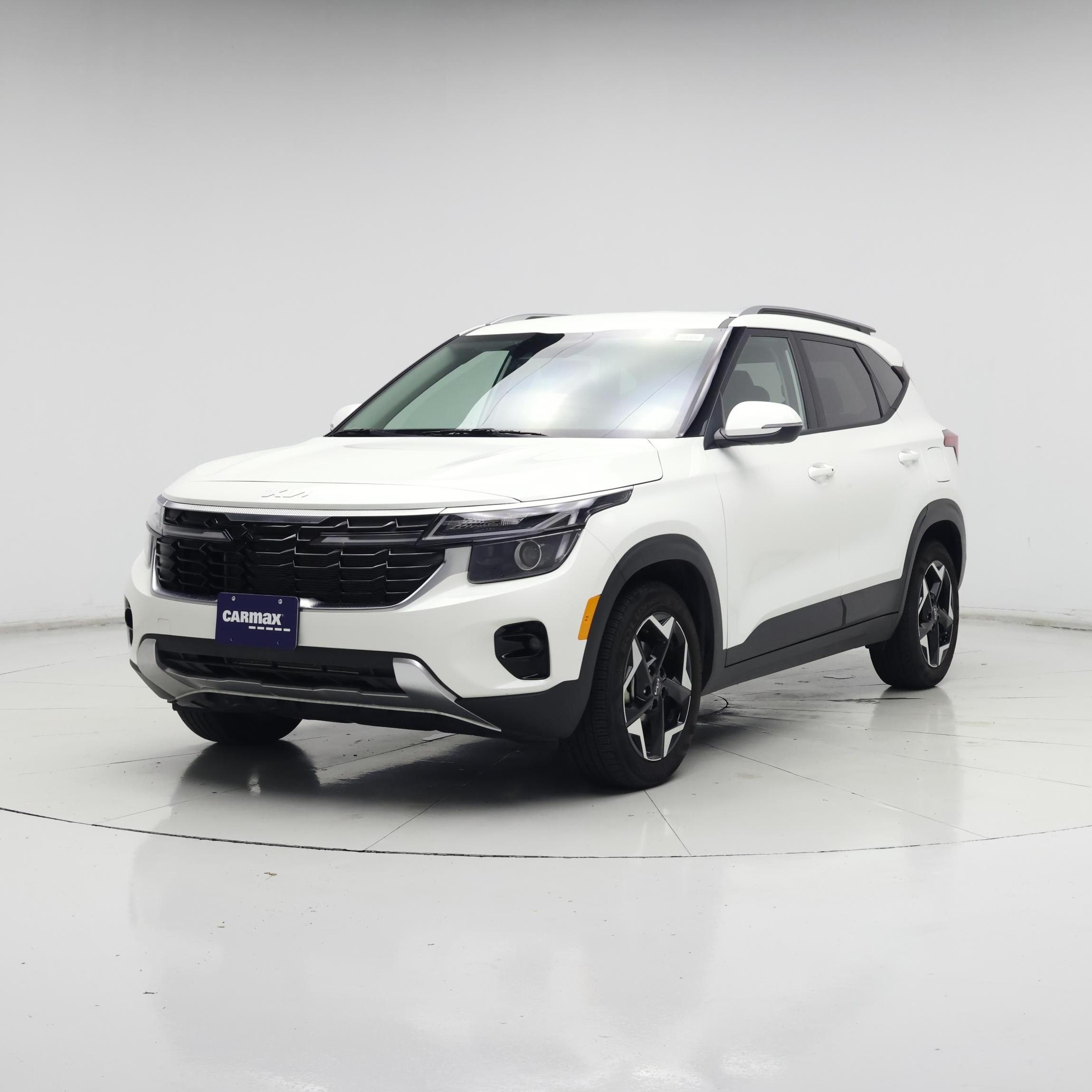 Thumbnail: 2025 Kia Seltos - 4