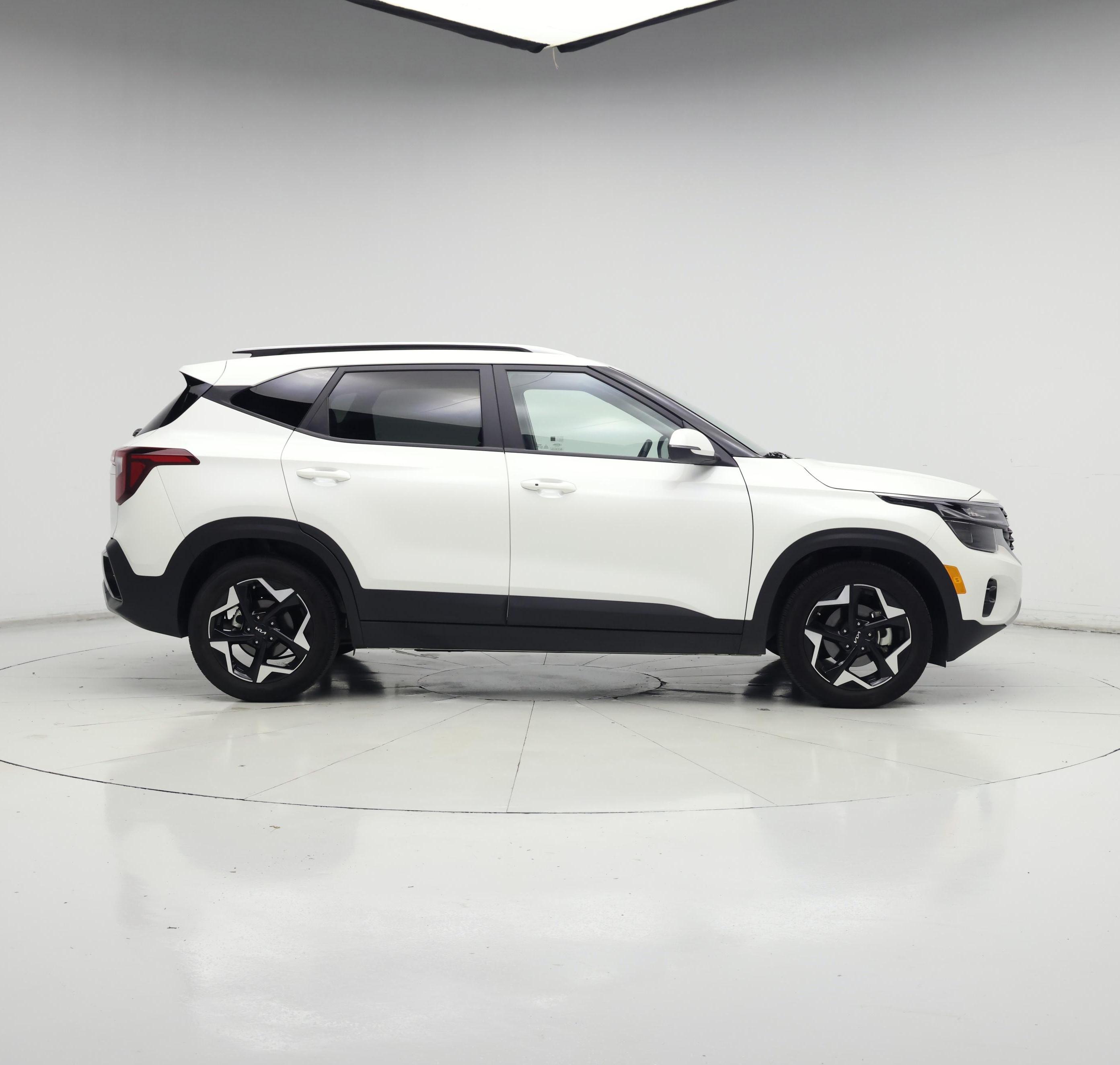 Thumbnail: 2025 Kia Seltos - 7